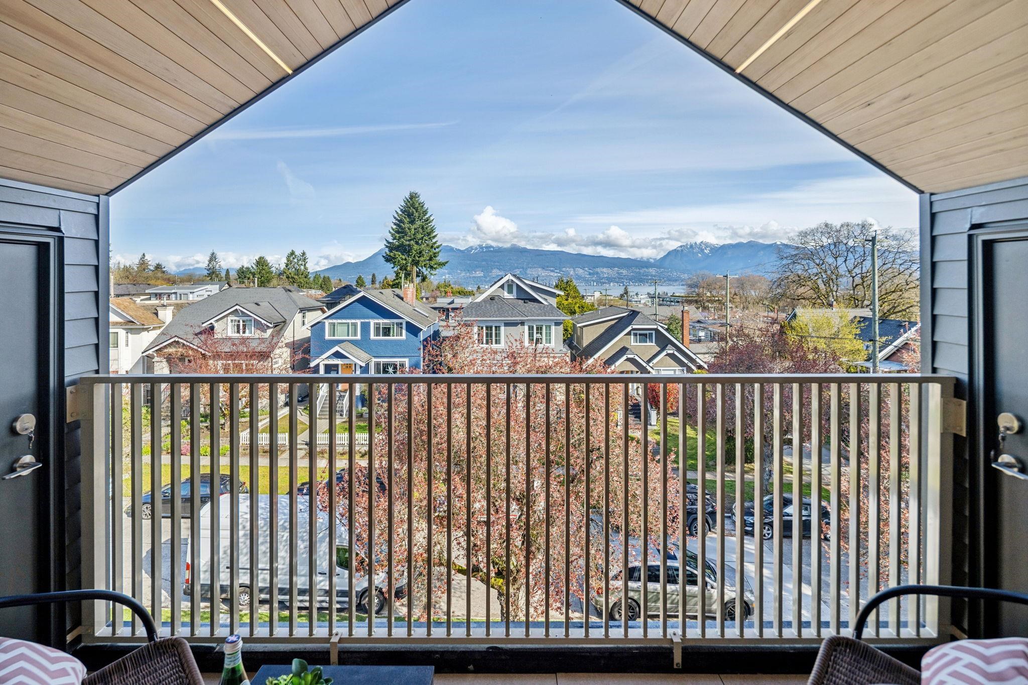 1 3642 WEST 20TH AVENUE Unit: 1