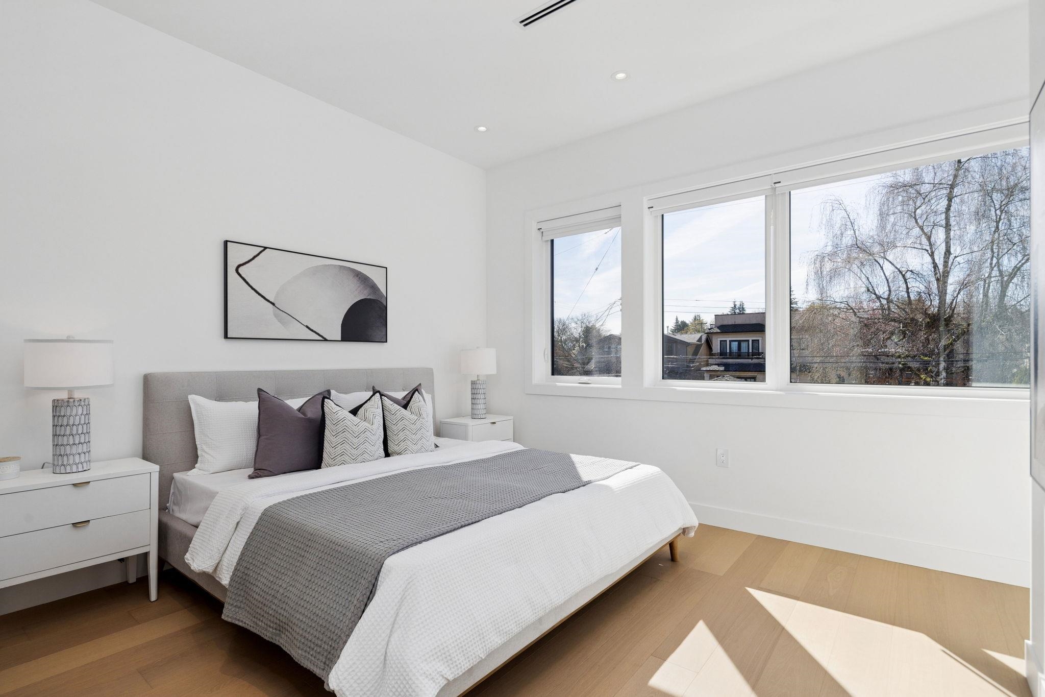 2 3648 WEST 20TH AVENUE Unit: 2