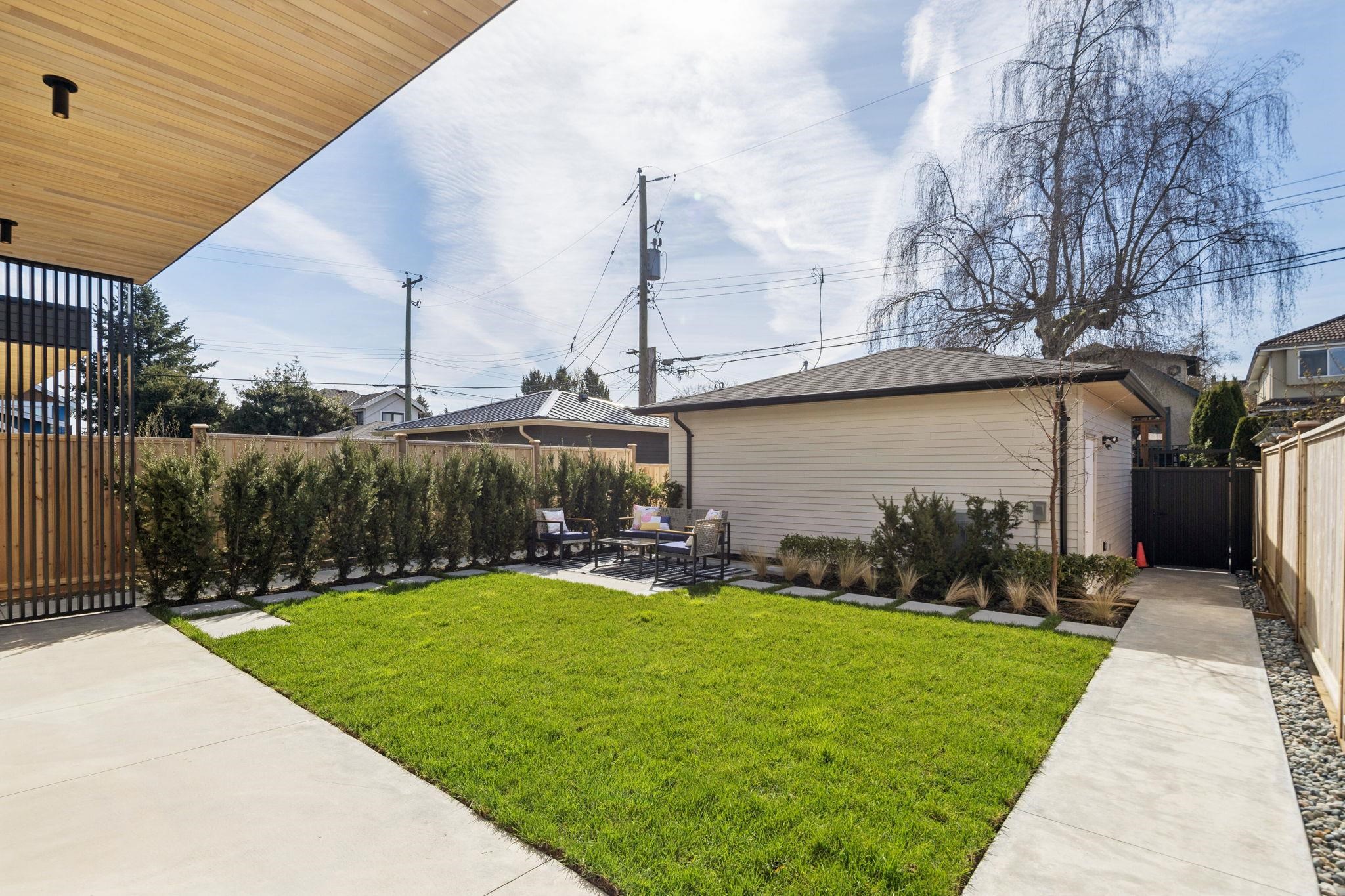 2 3648 WEST 20TH AVENUE Unit: 2