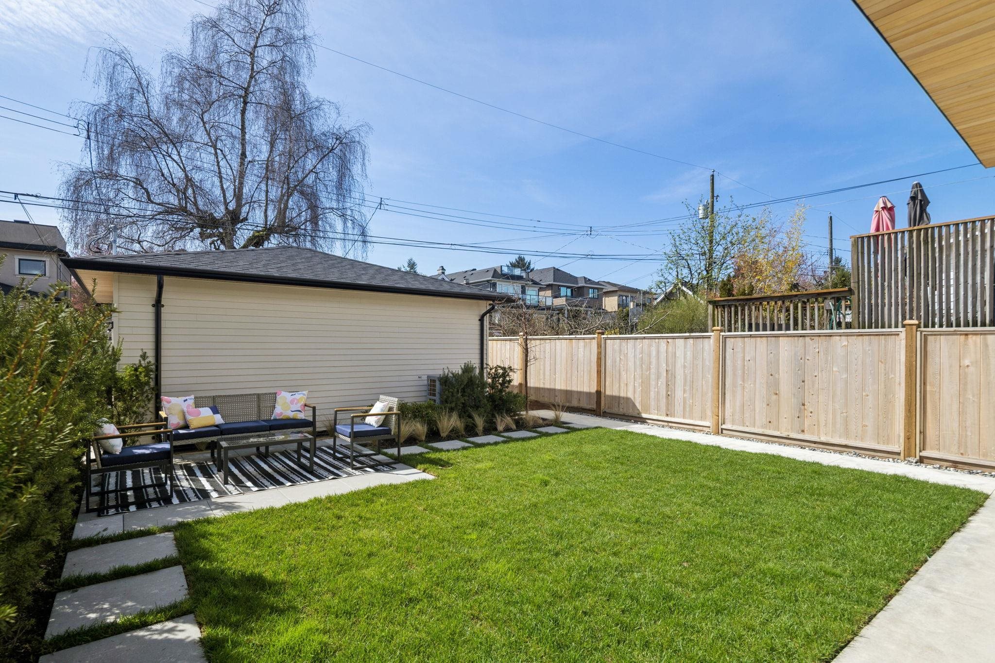 2 3648 WEST 20TH AVENUE Unit: 2