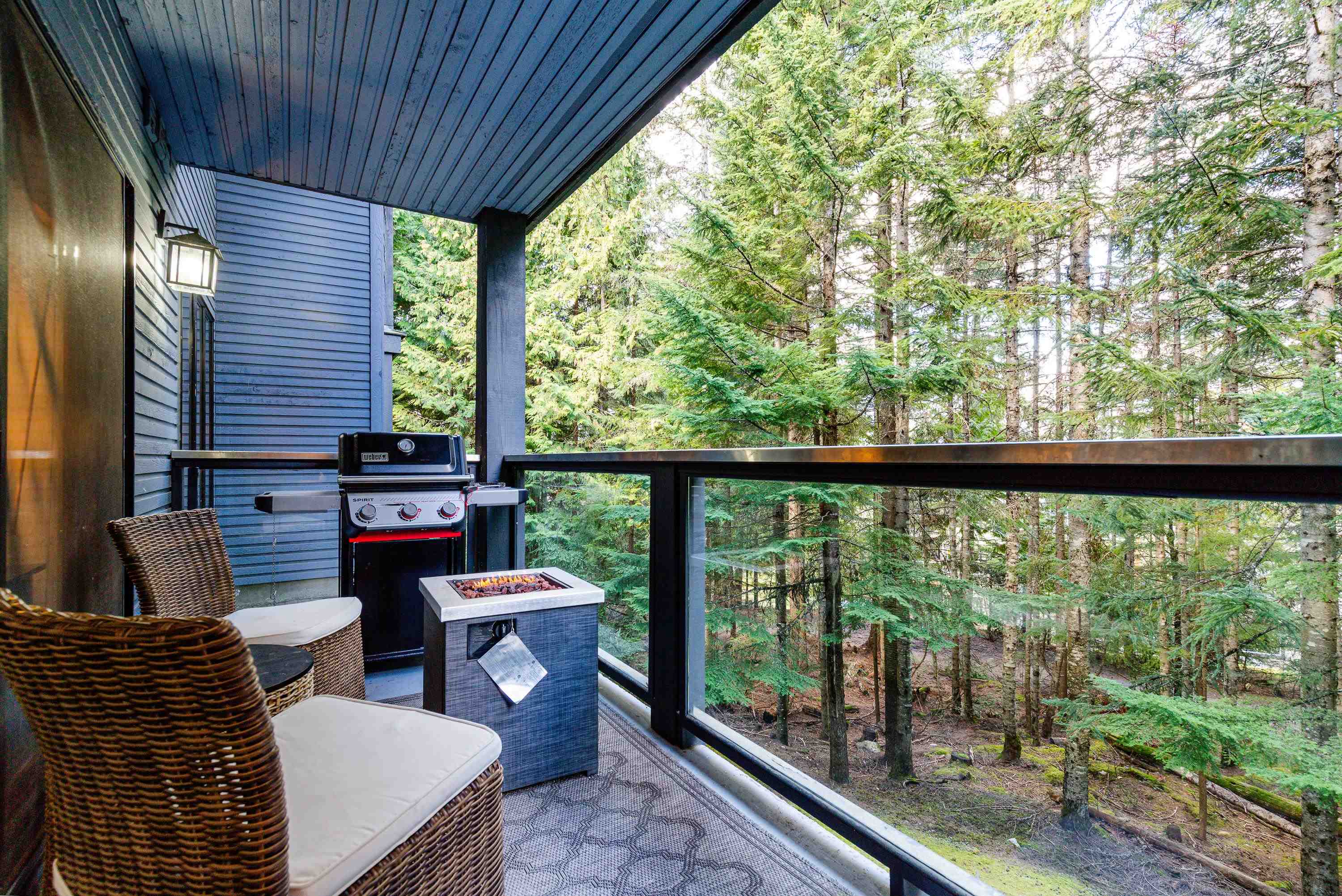 102 4821 SPEARHEAD DRIVE Unit: 102