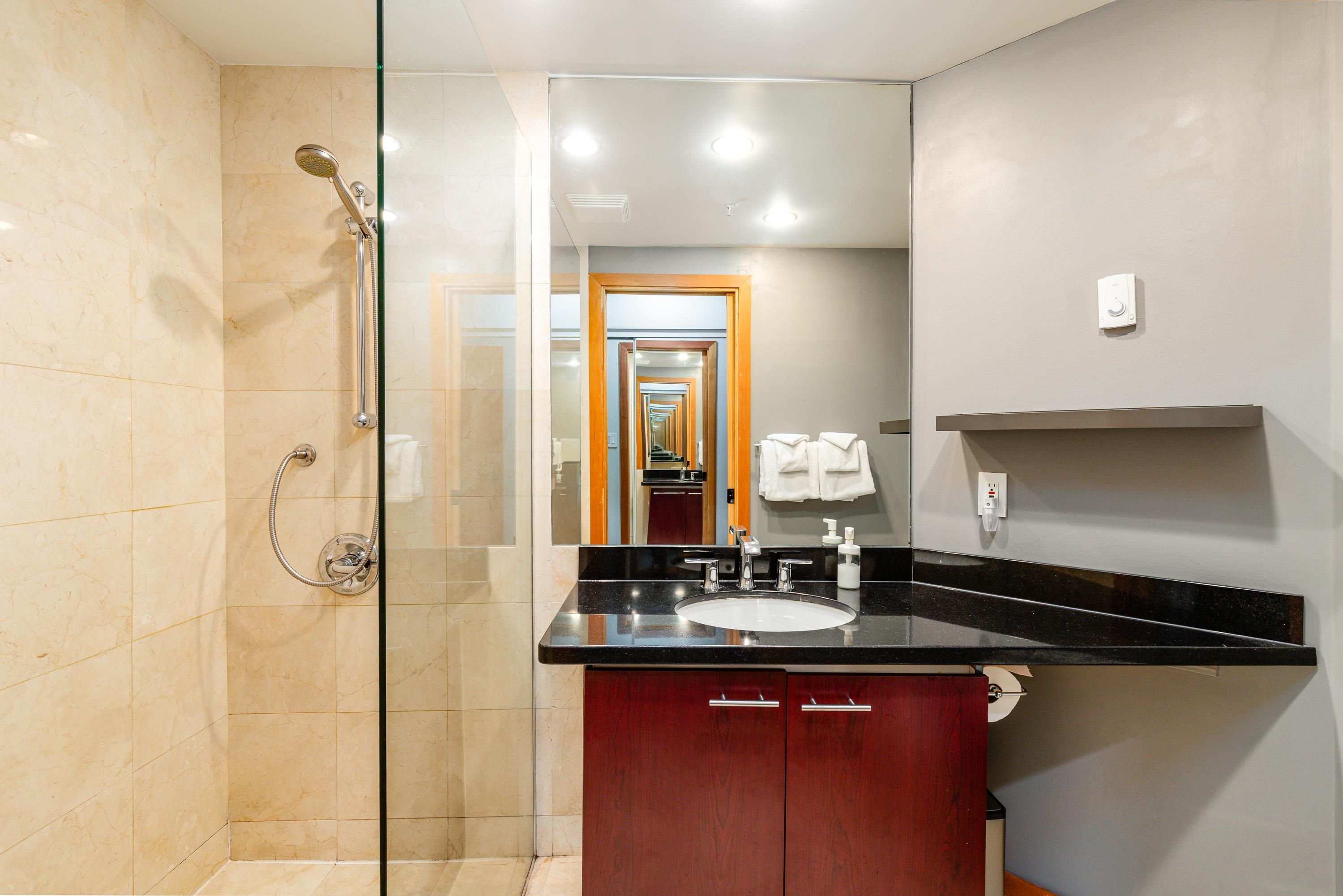 102 4821 SPEARHEAD DRIVE Unit: 102