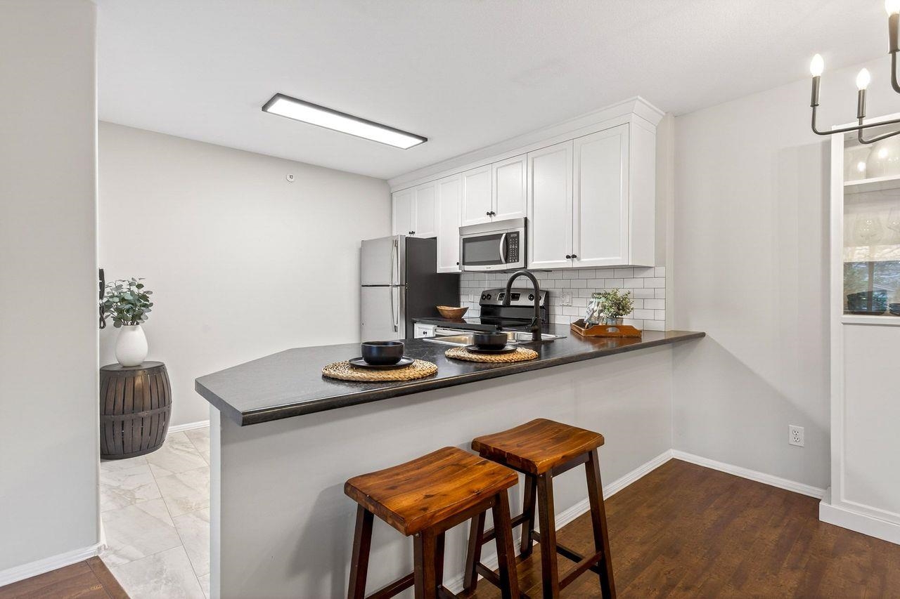 104 11960 HARRIS ROAD Unit: 104