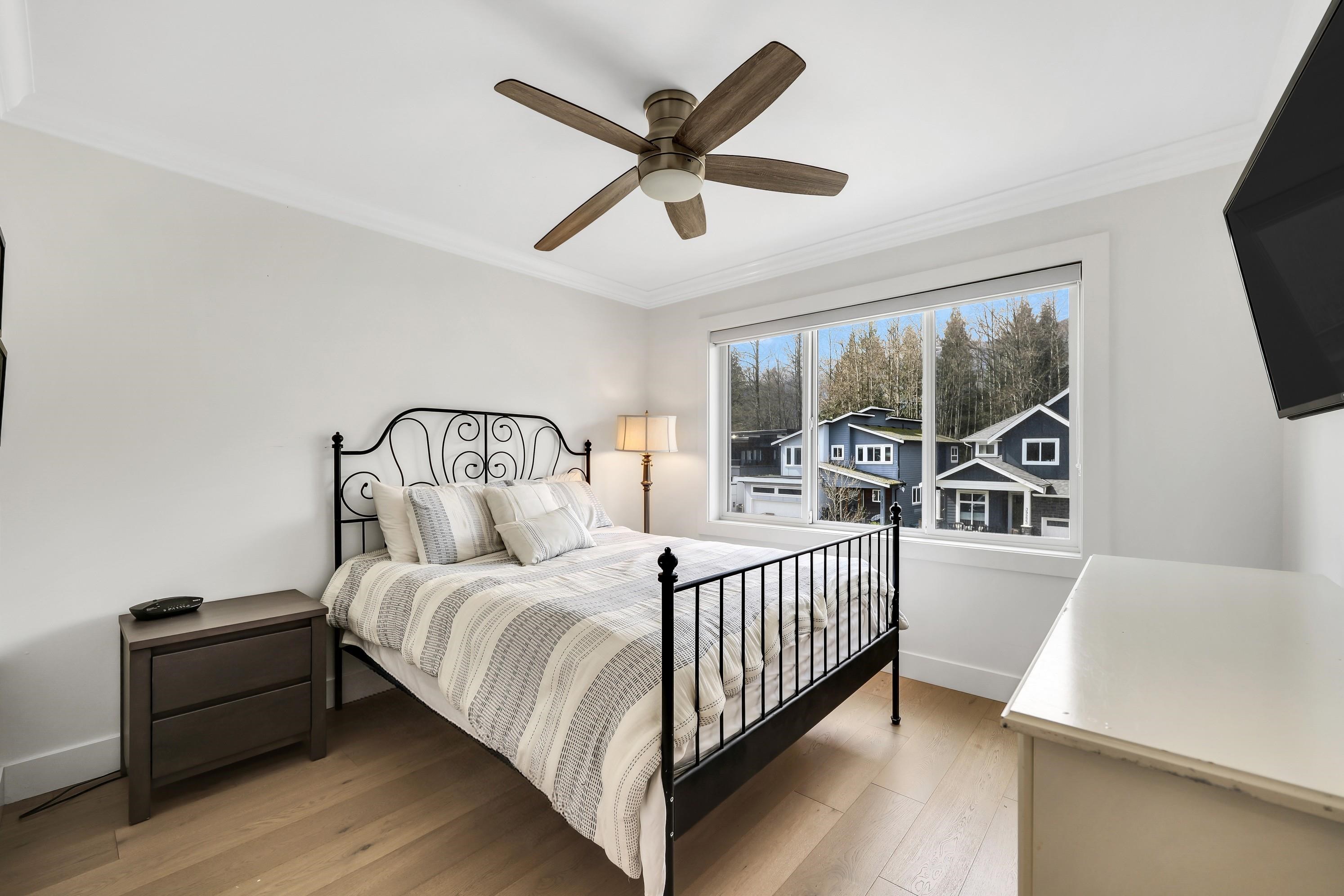 39226 FALCON CRESCENT