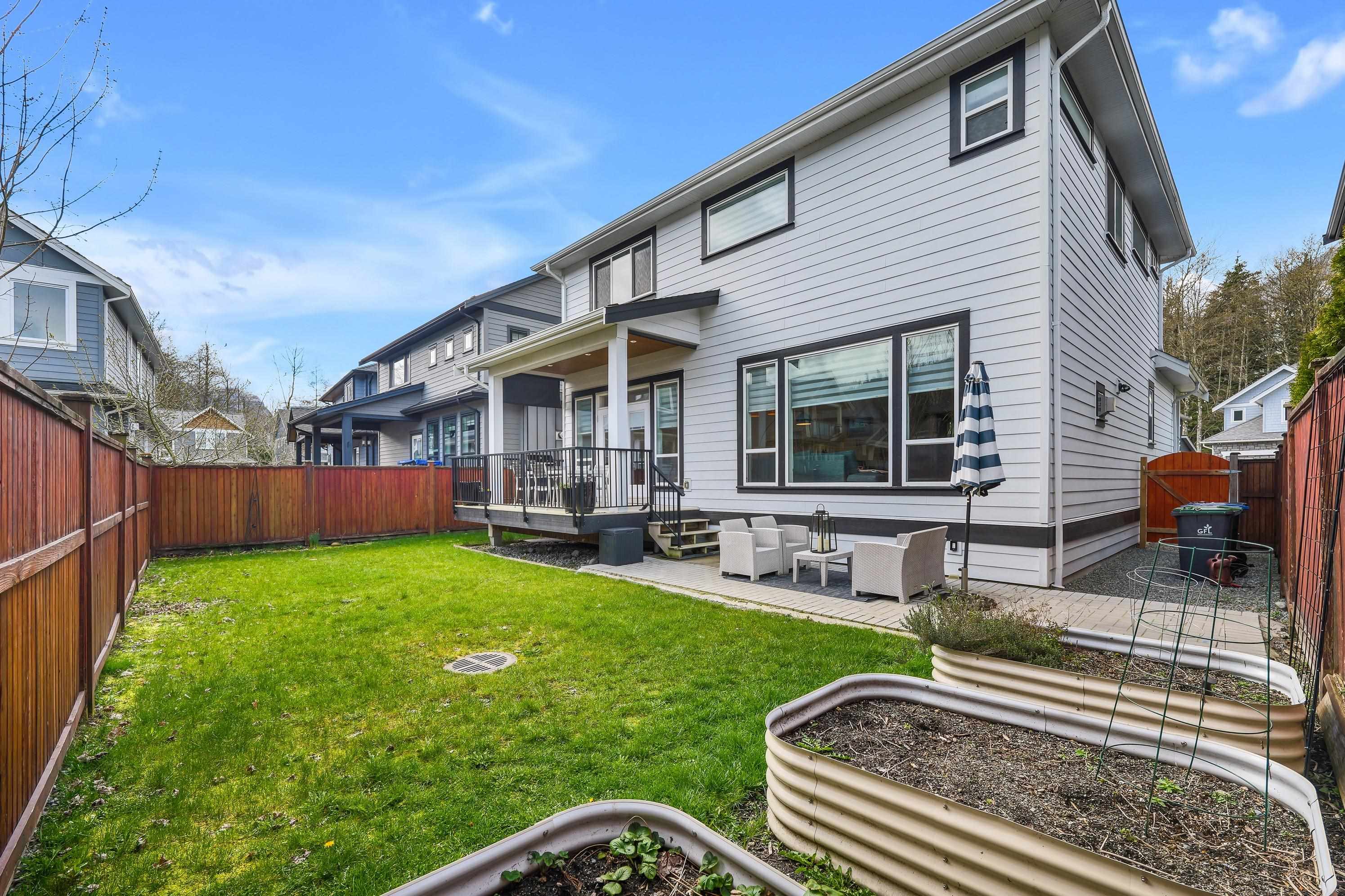 39226 FALCON CRESCENT