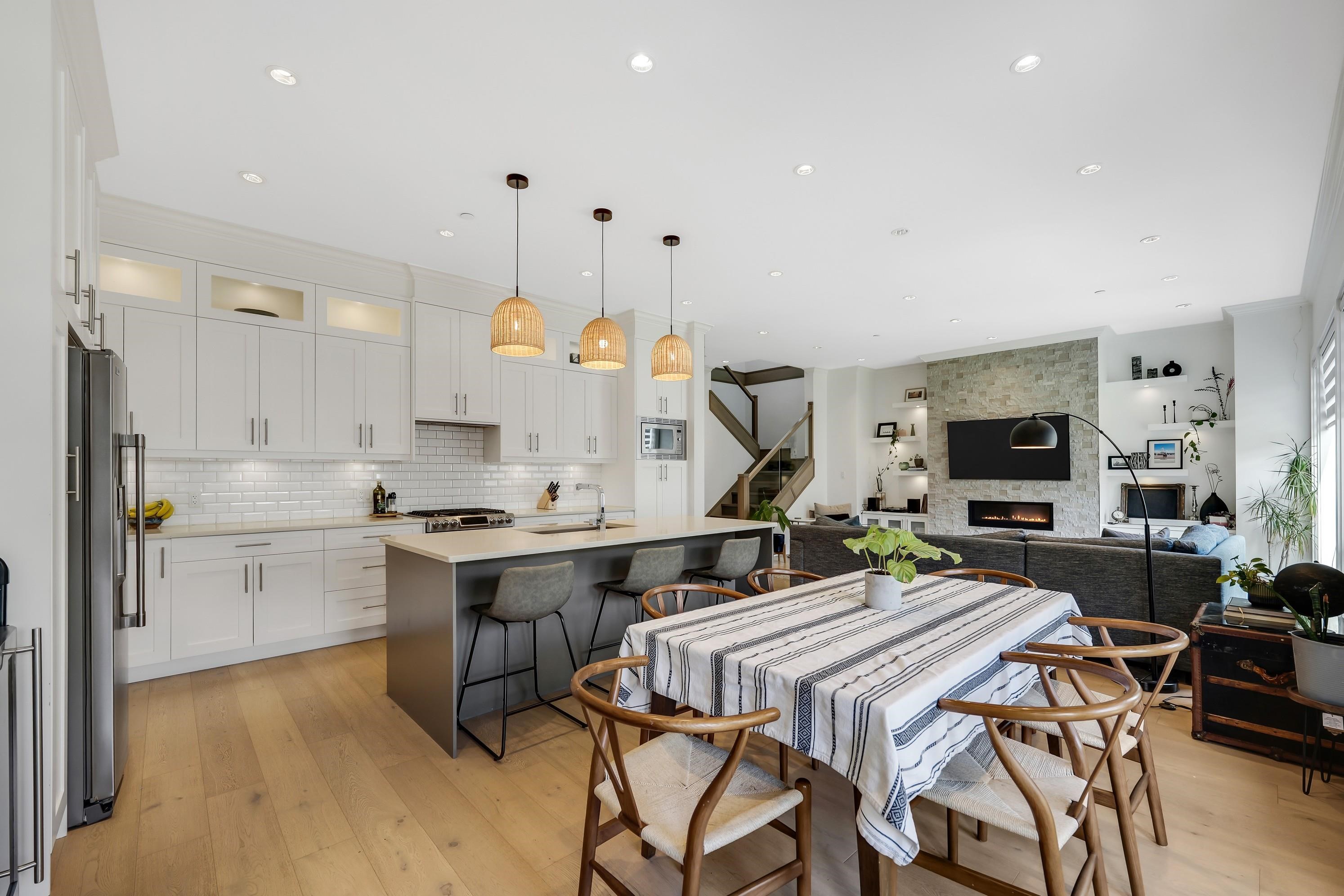 39226 FALCON CRESCENT
