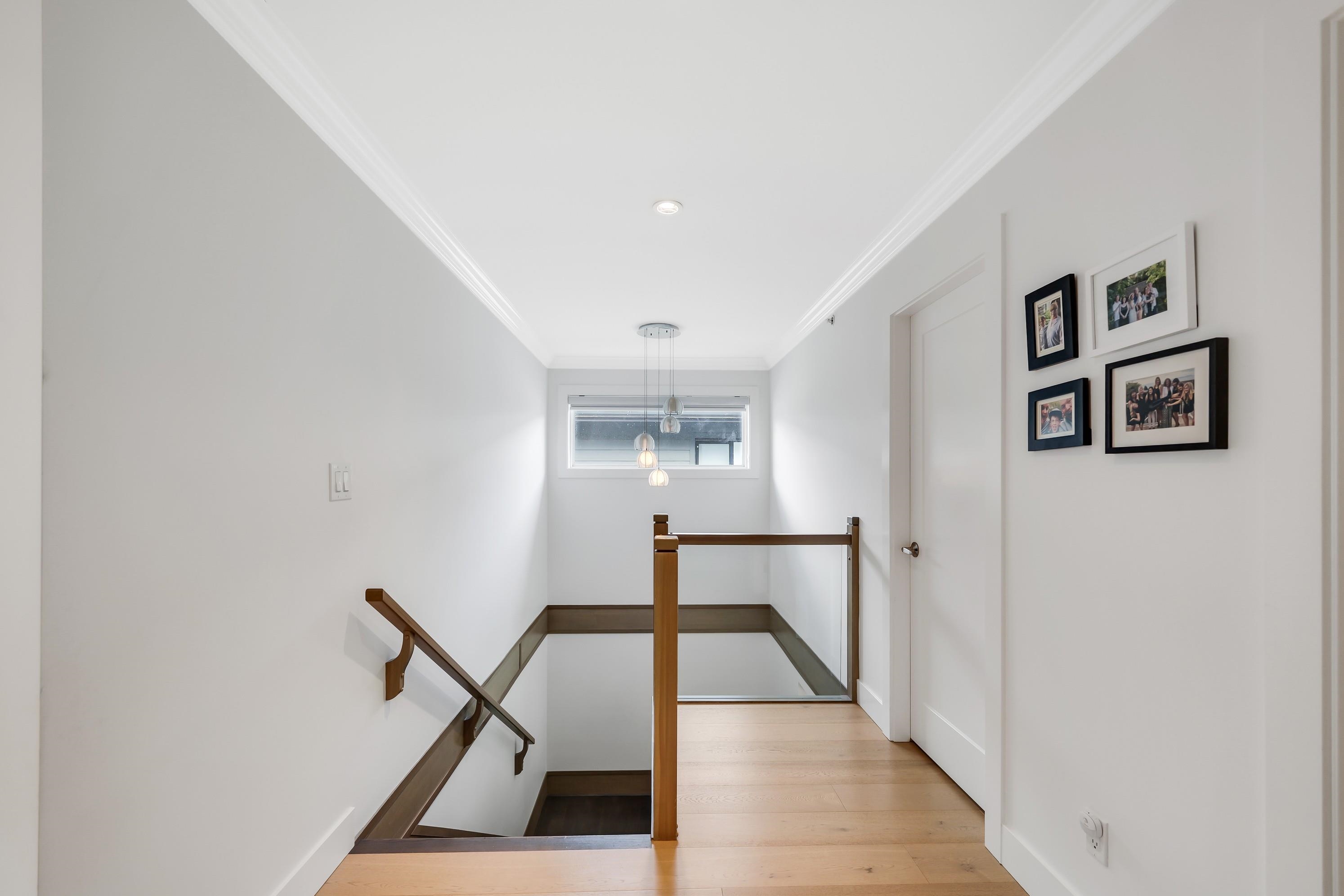 39226 FALCON CRESCENT