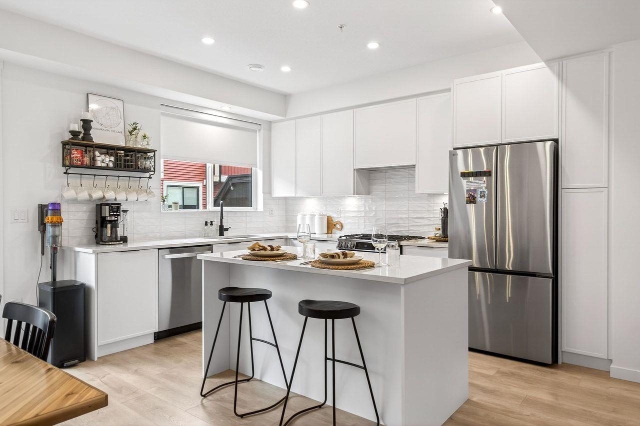 115 24951 112 AVENUE Unit: 115