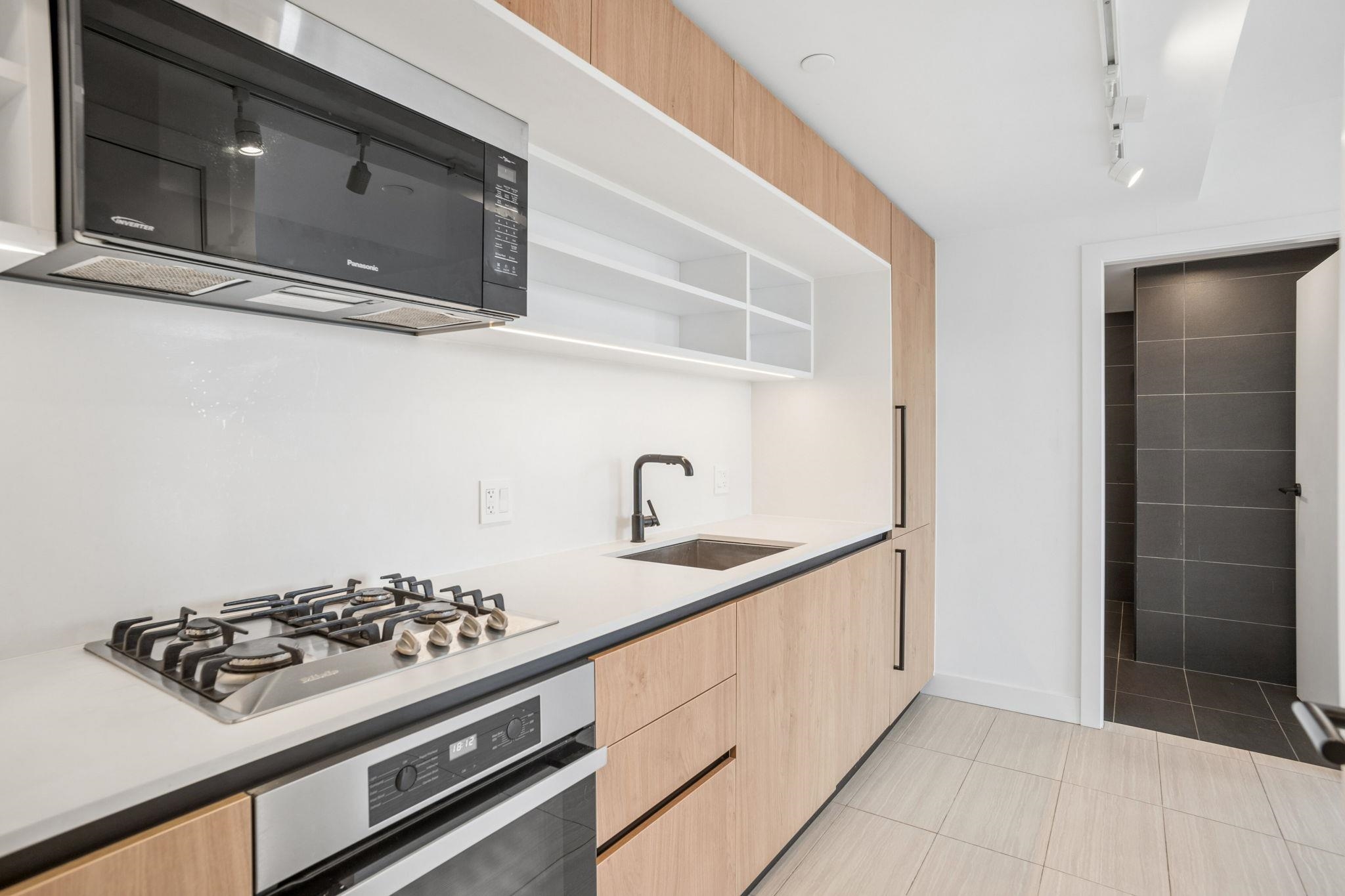 804 5058 JOYCE STREET Unit: 804