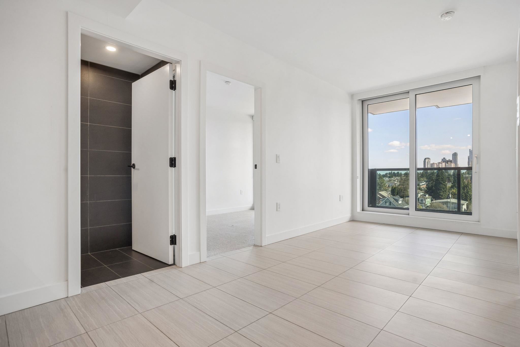 804 5058 JOYCE STREET Unit: 804