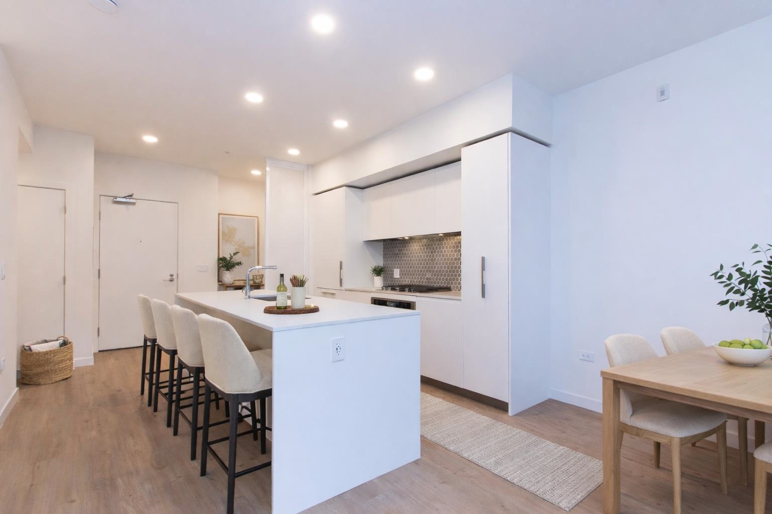 610 1504 SCOTT CRESCENT Unit: 610