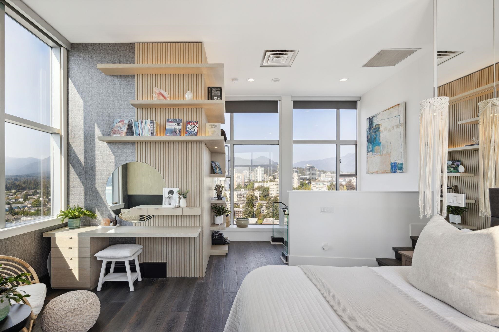 2901 120 W 2ND STREET Unit: 2901