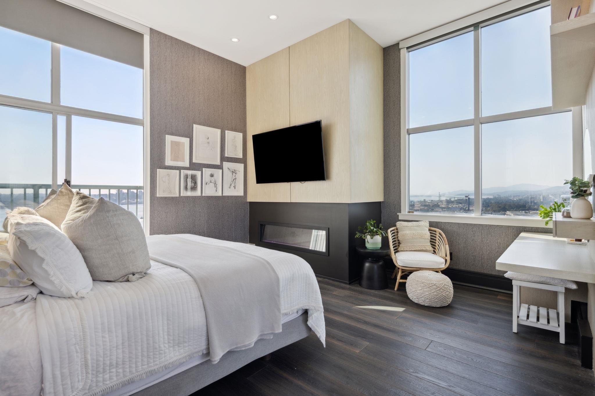 2901 120 W 2ND STREET Unit: 2901