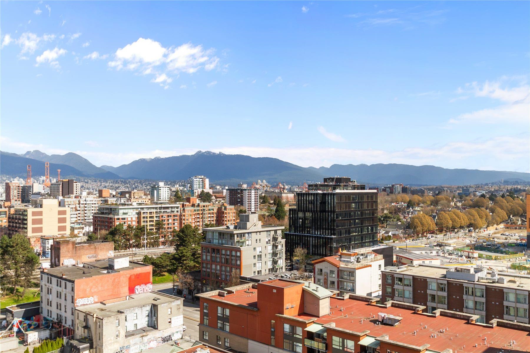 1503 1088 QUEBEC STREET