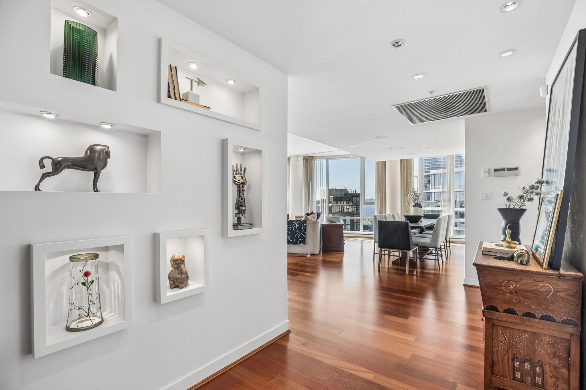 3701 1438 RICHARDS STREET Unit: 3701