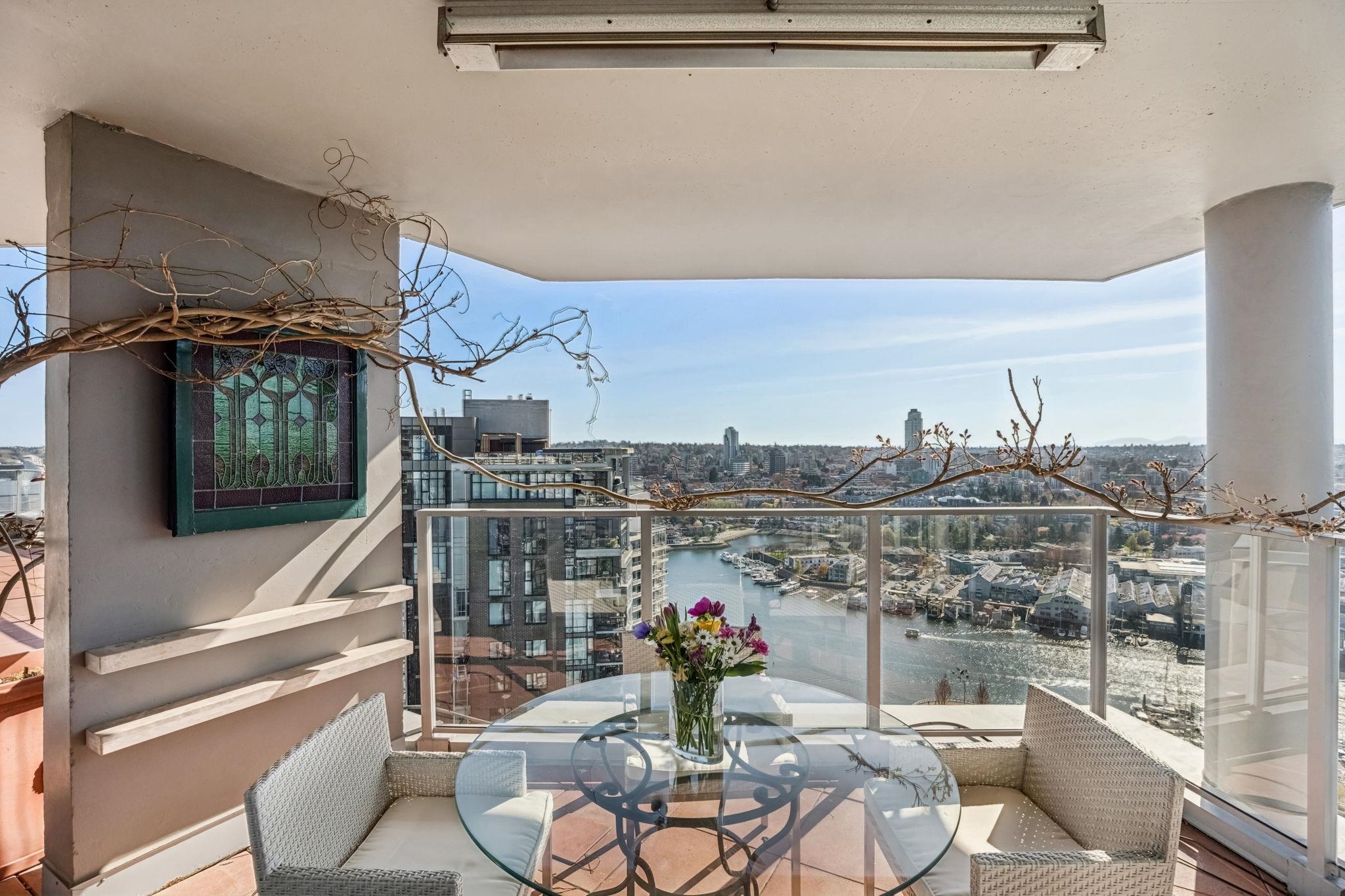 3701 1438 RICHARDS STREET Unit: 3701