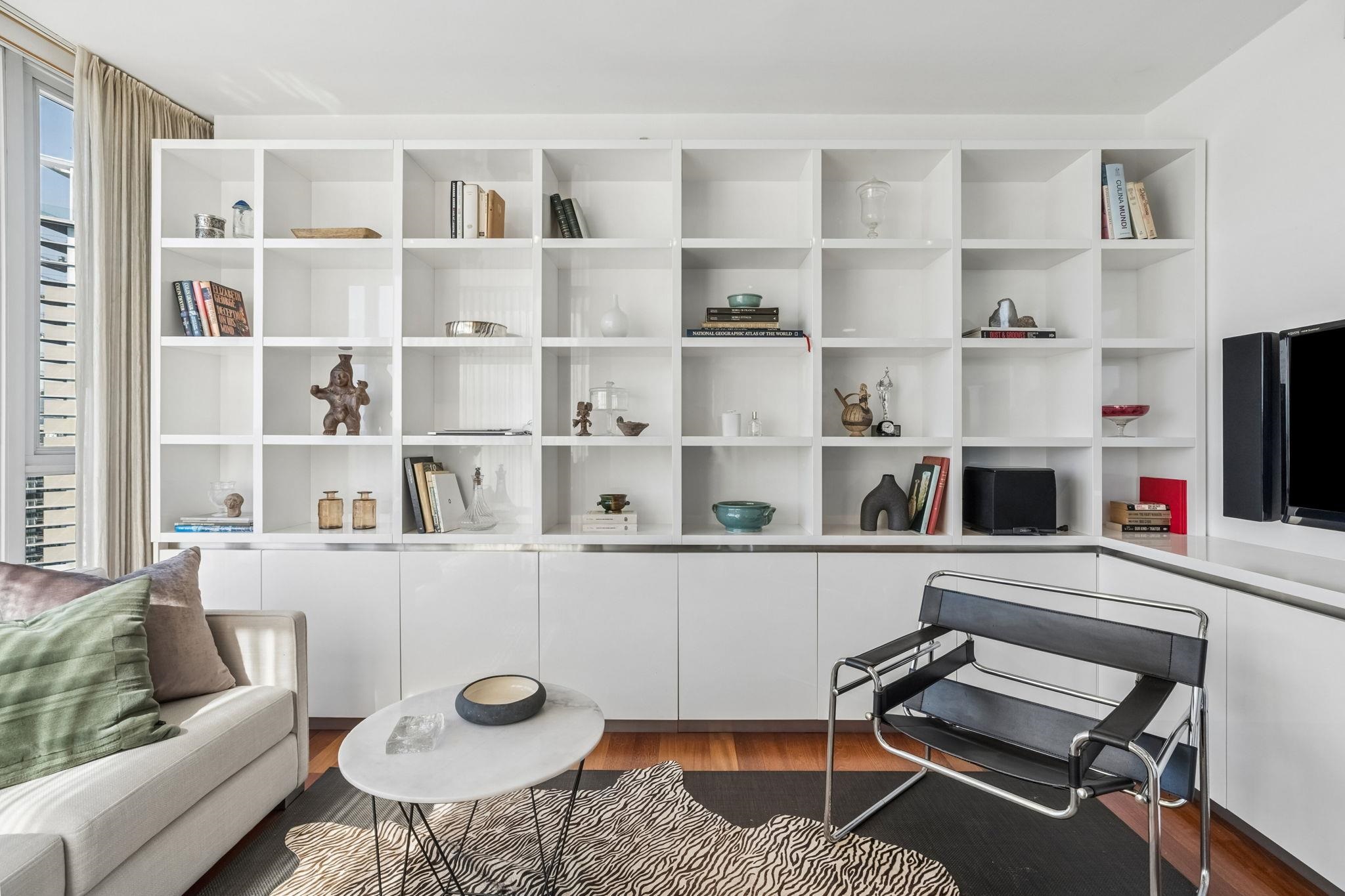 3701 1438 RICHARDS STREET Unit: 3701