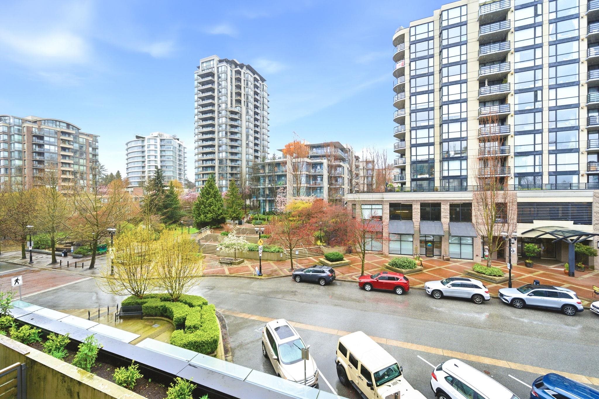 304 123 W 1ST STREET Unit: 304