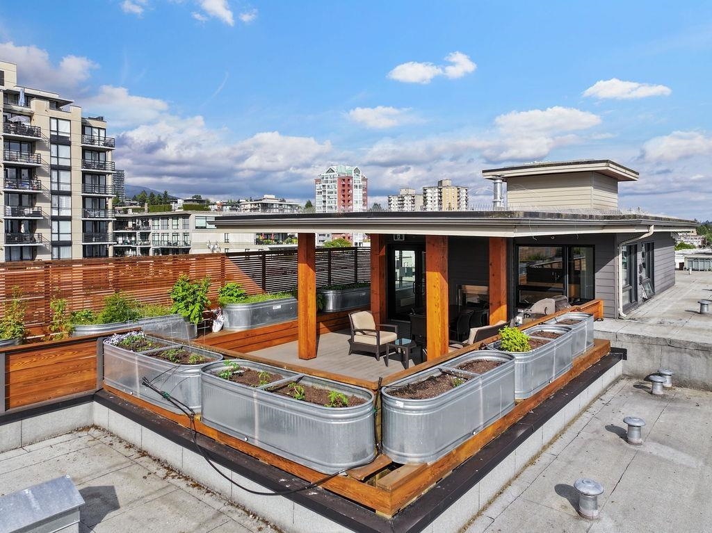 304 123 W 1ST STREET Unit: 304
