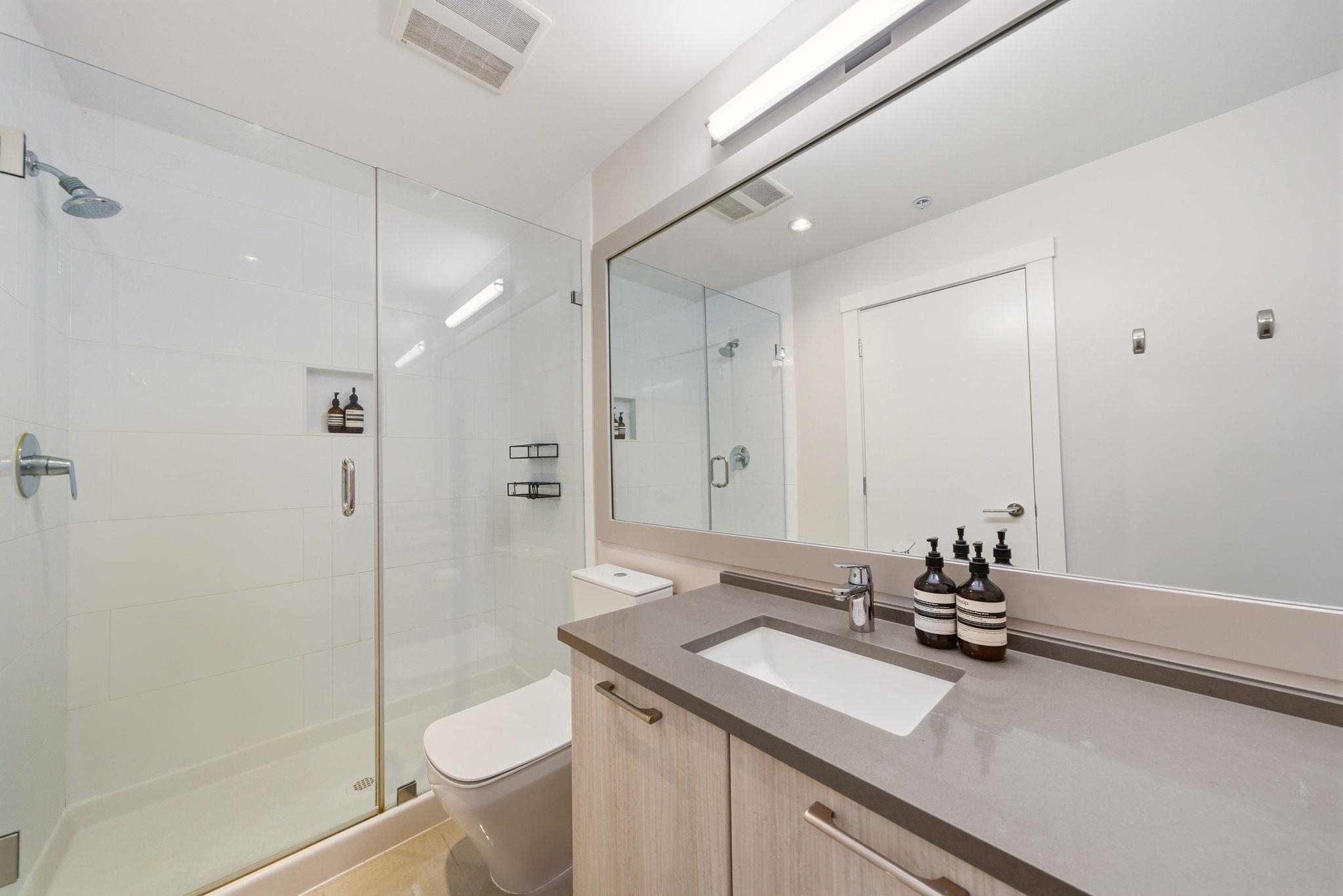 304 123 W 1ST STREET Unit: 304
