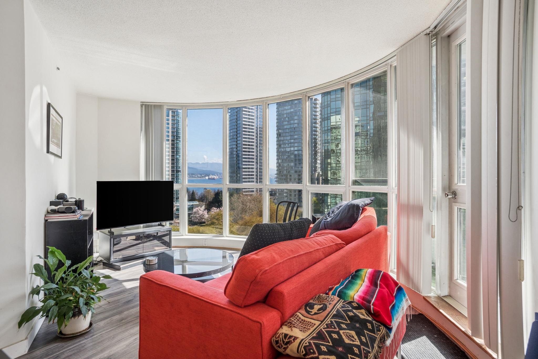 906 588 BROUGHTON STREET Unit: 906