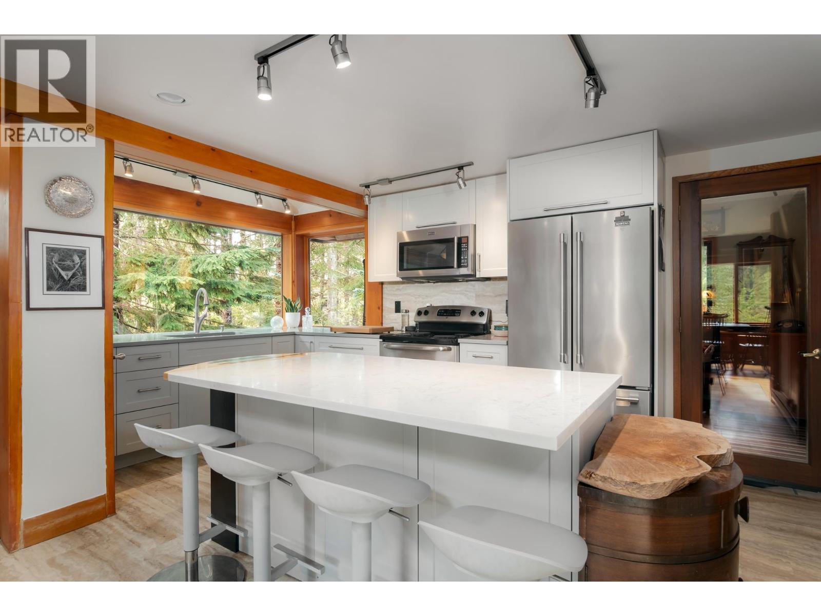40 BLACK TUSK DRIVE