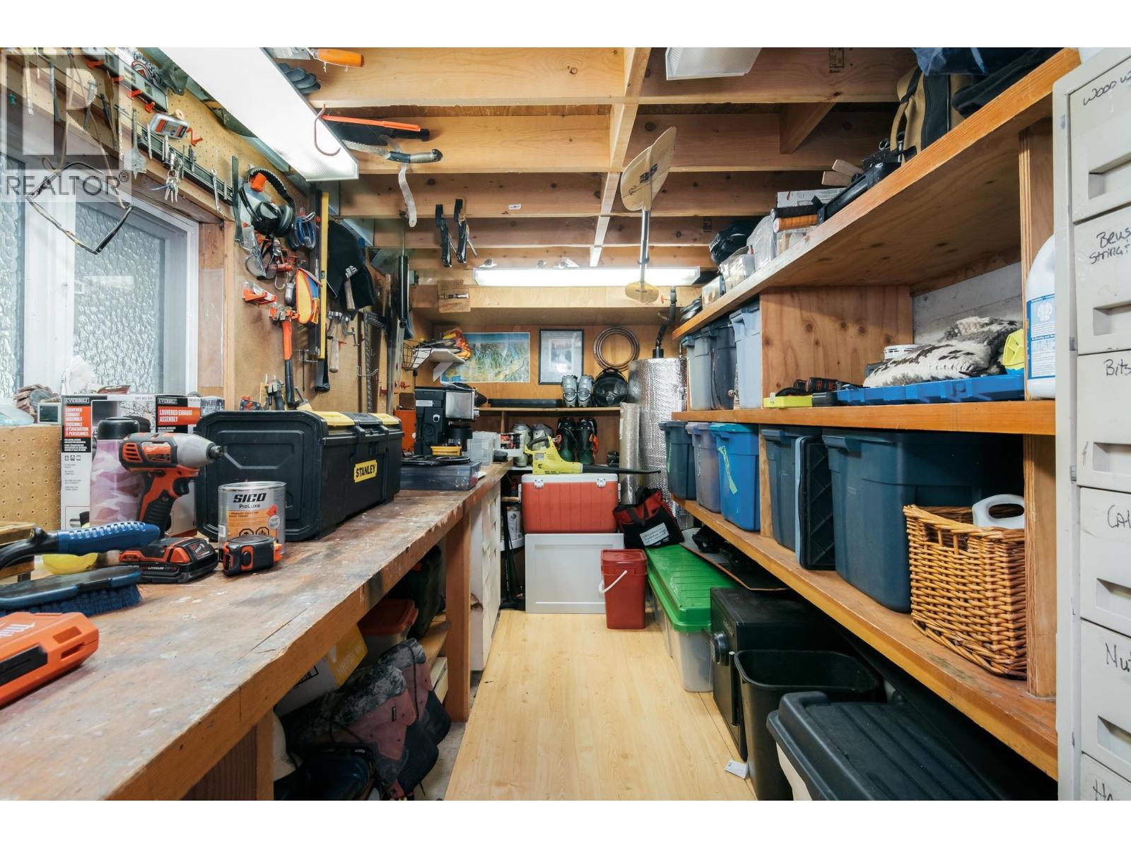 40 BLACK TUSK DRIVE