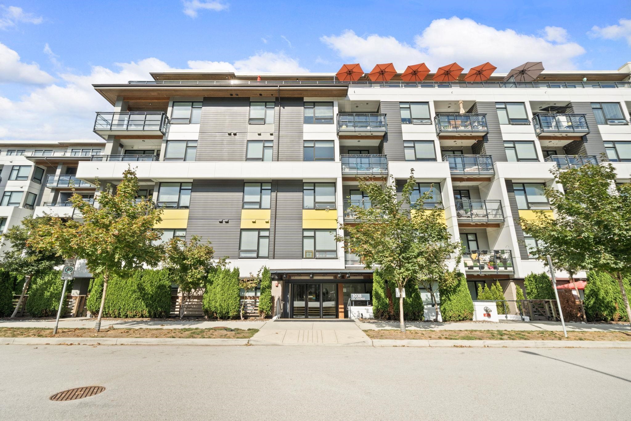 405 3038 ST GEORGE STREET Unit: 405