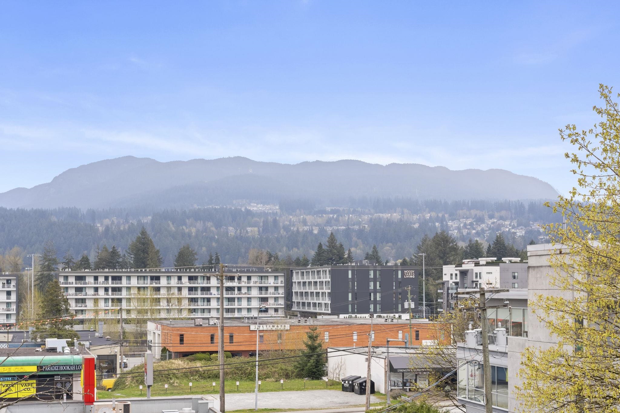 405 3038 ST GEORGE STREET Unit: 405