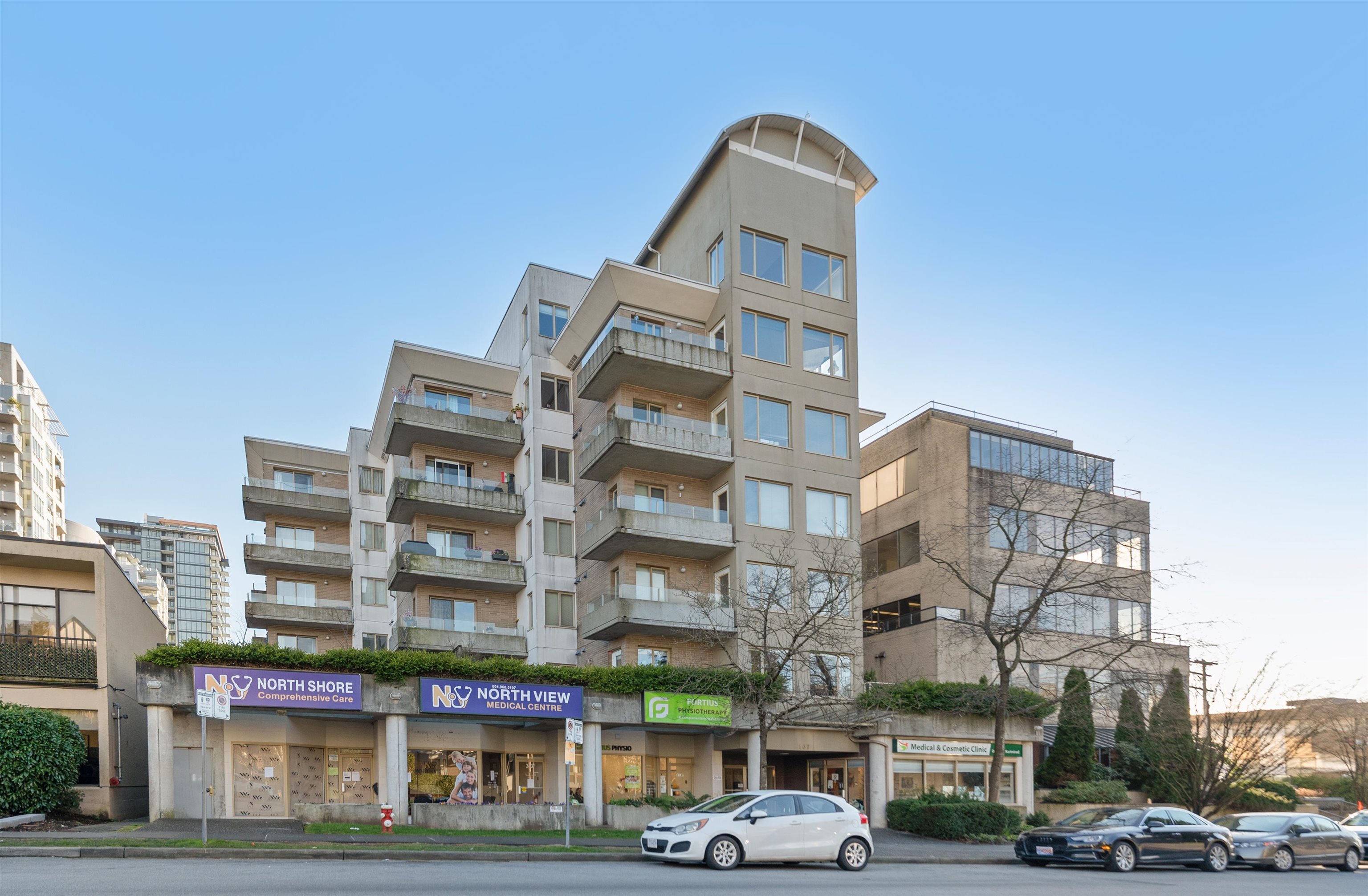 304 137 W 17TH STREET Unit: 304
