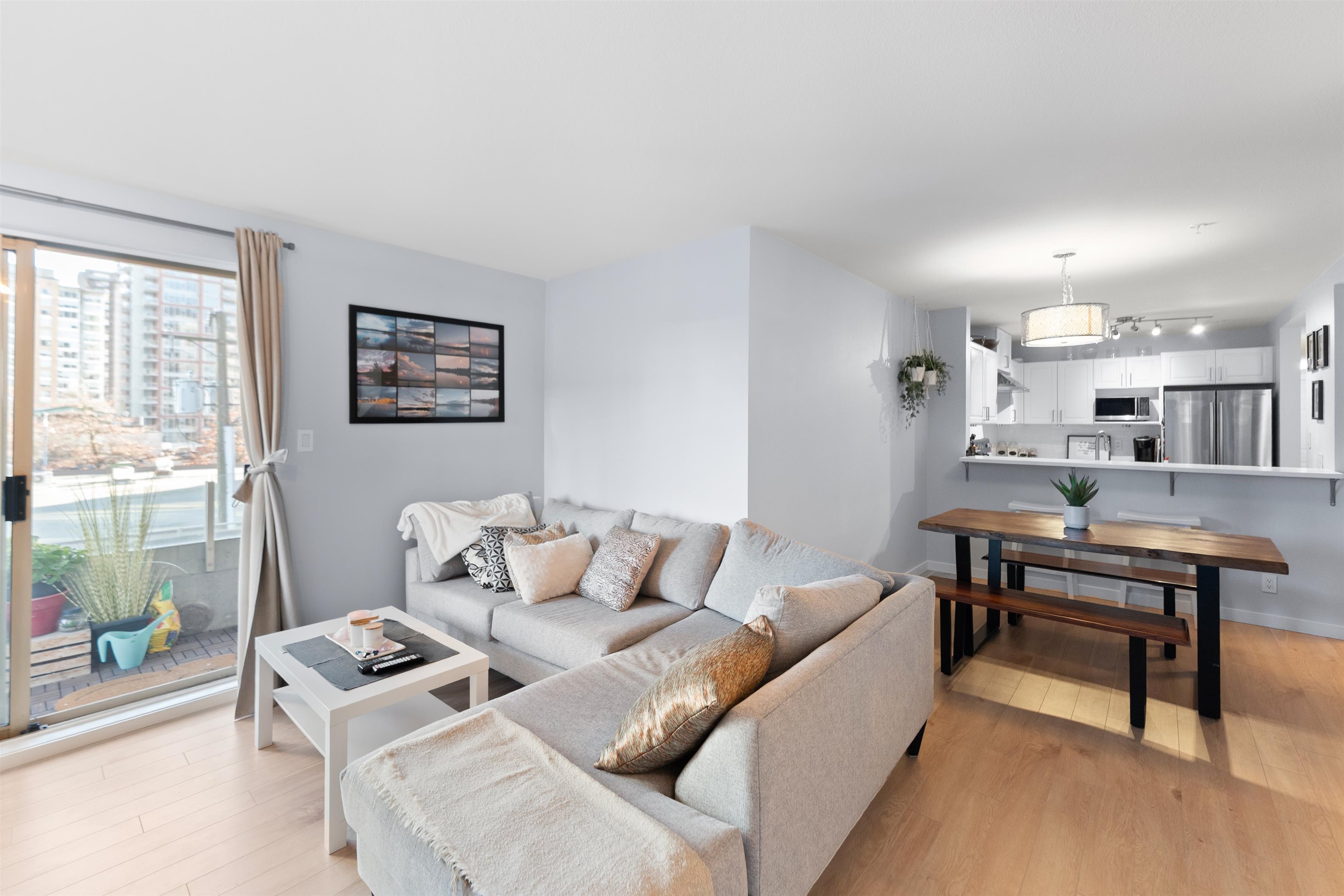 304 137 W 17TH STREET Unit: 304