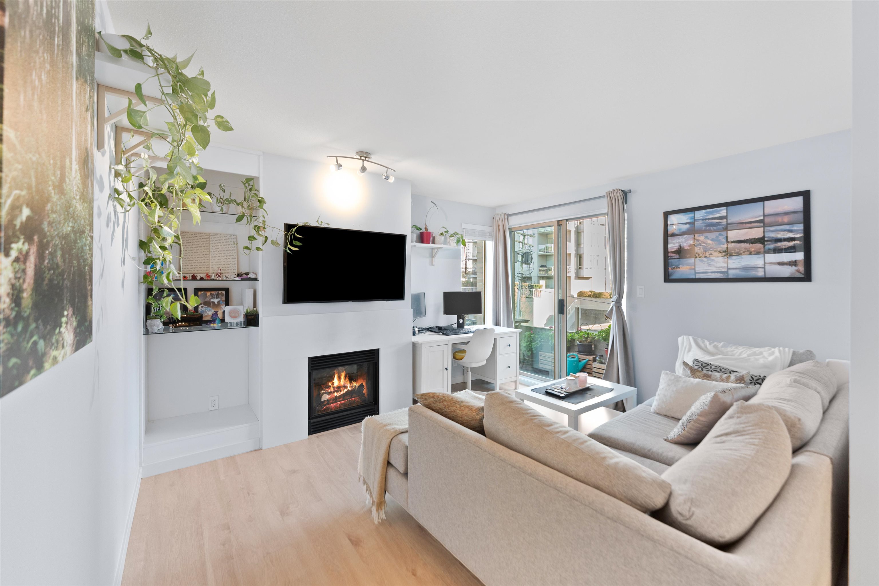 304 137 W 17TH STREET Unit: 304