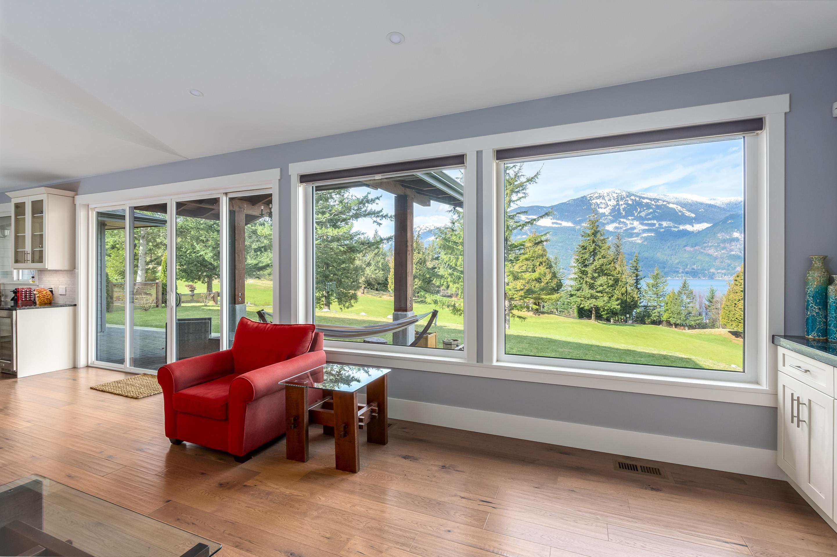 1 300 FURRY CREEK DRIVE Unit: 1