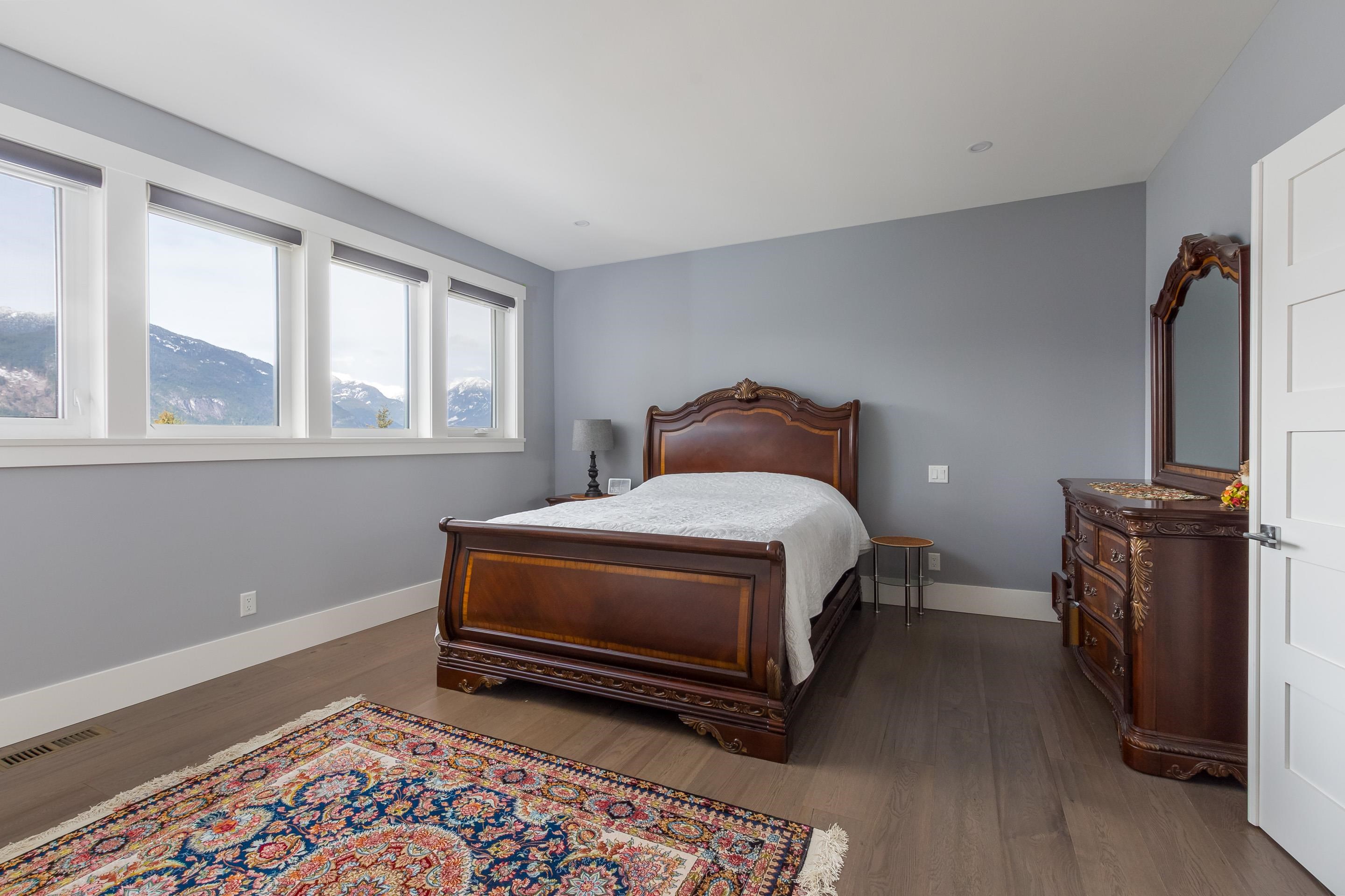 1 300 FURRY CREEK DRIVE Unit: 1