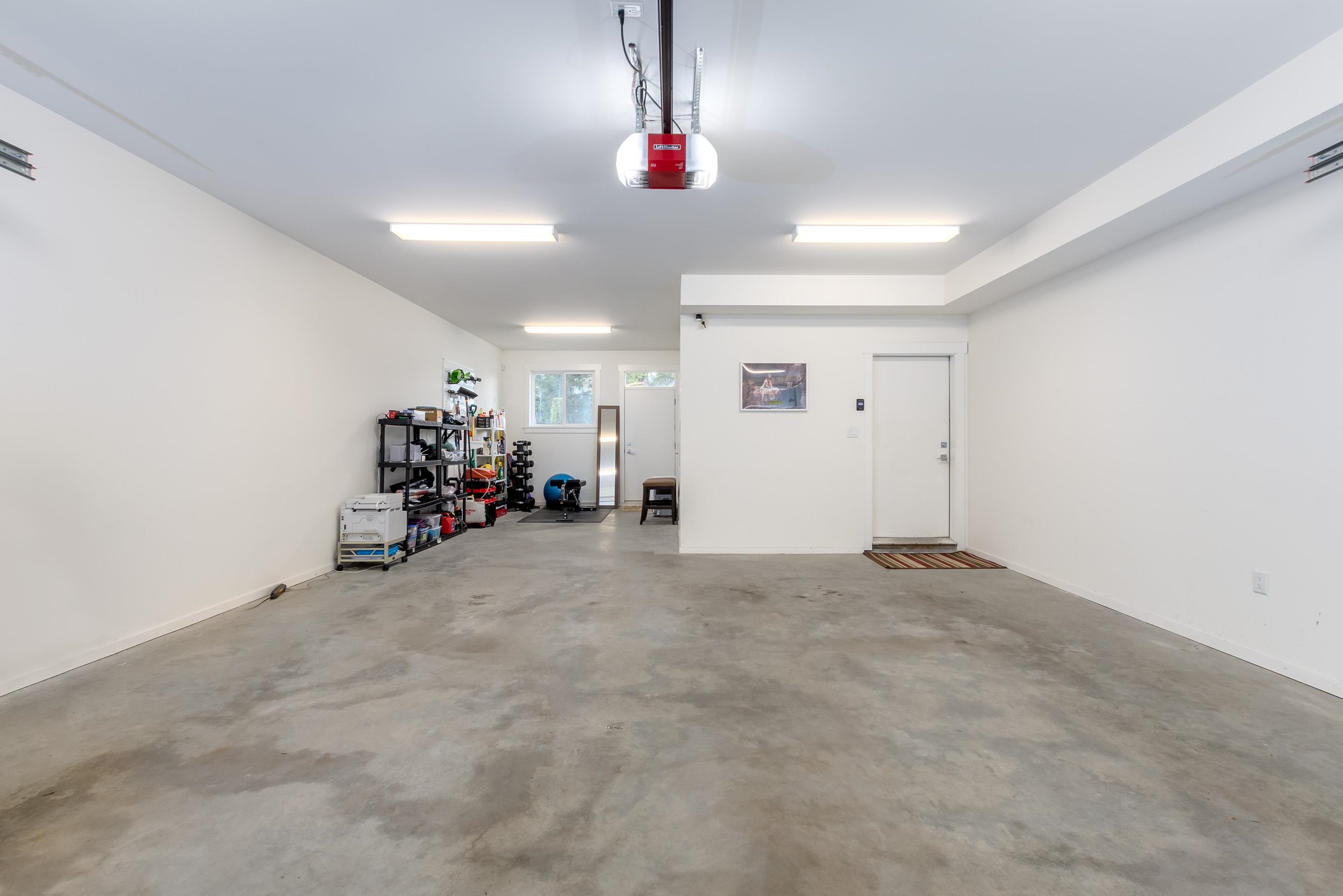 1 300 FURRY CREEK DRIVE Unit: 1