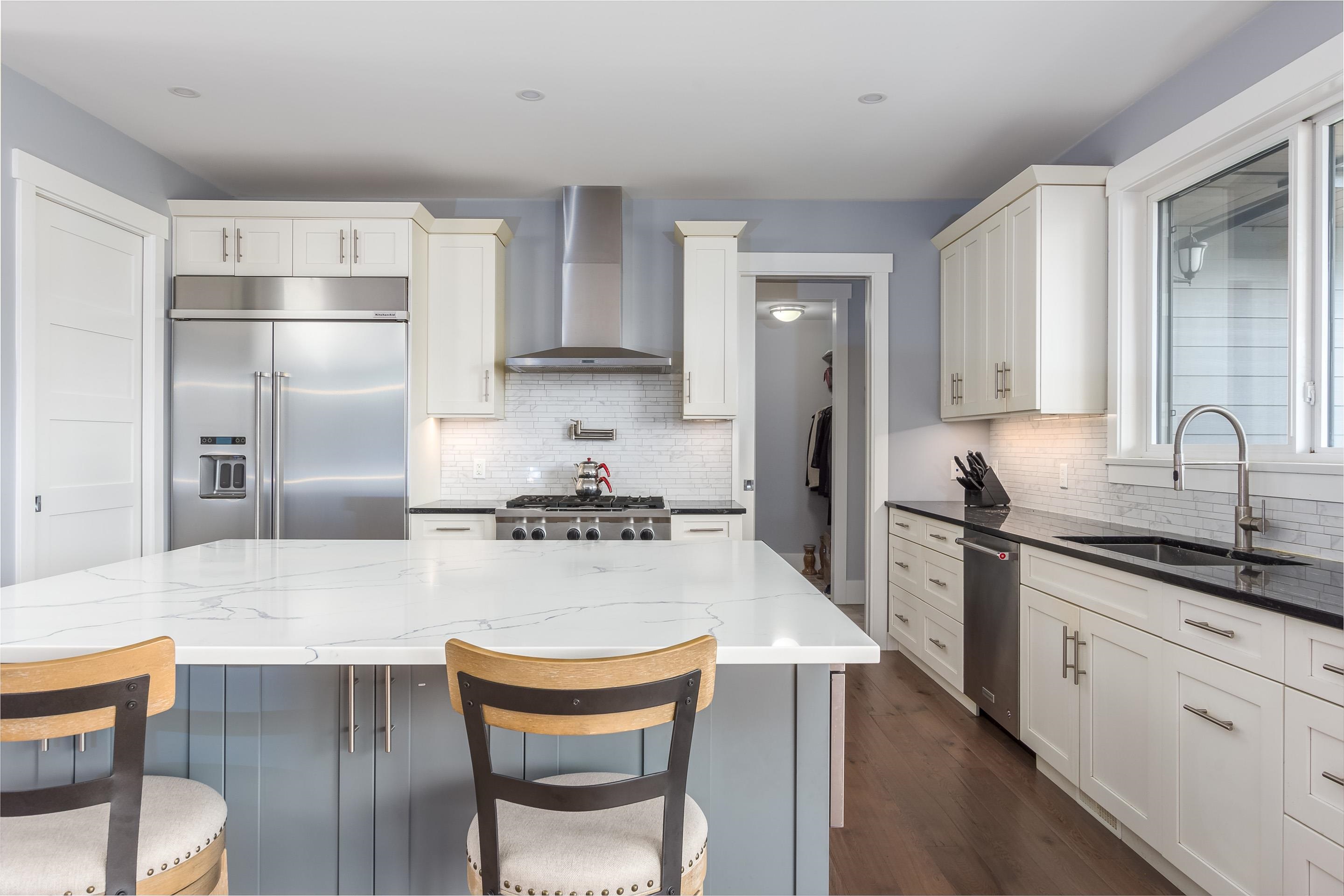 1 300 FURRY CREEK DRIVE Unit: 1