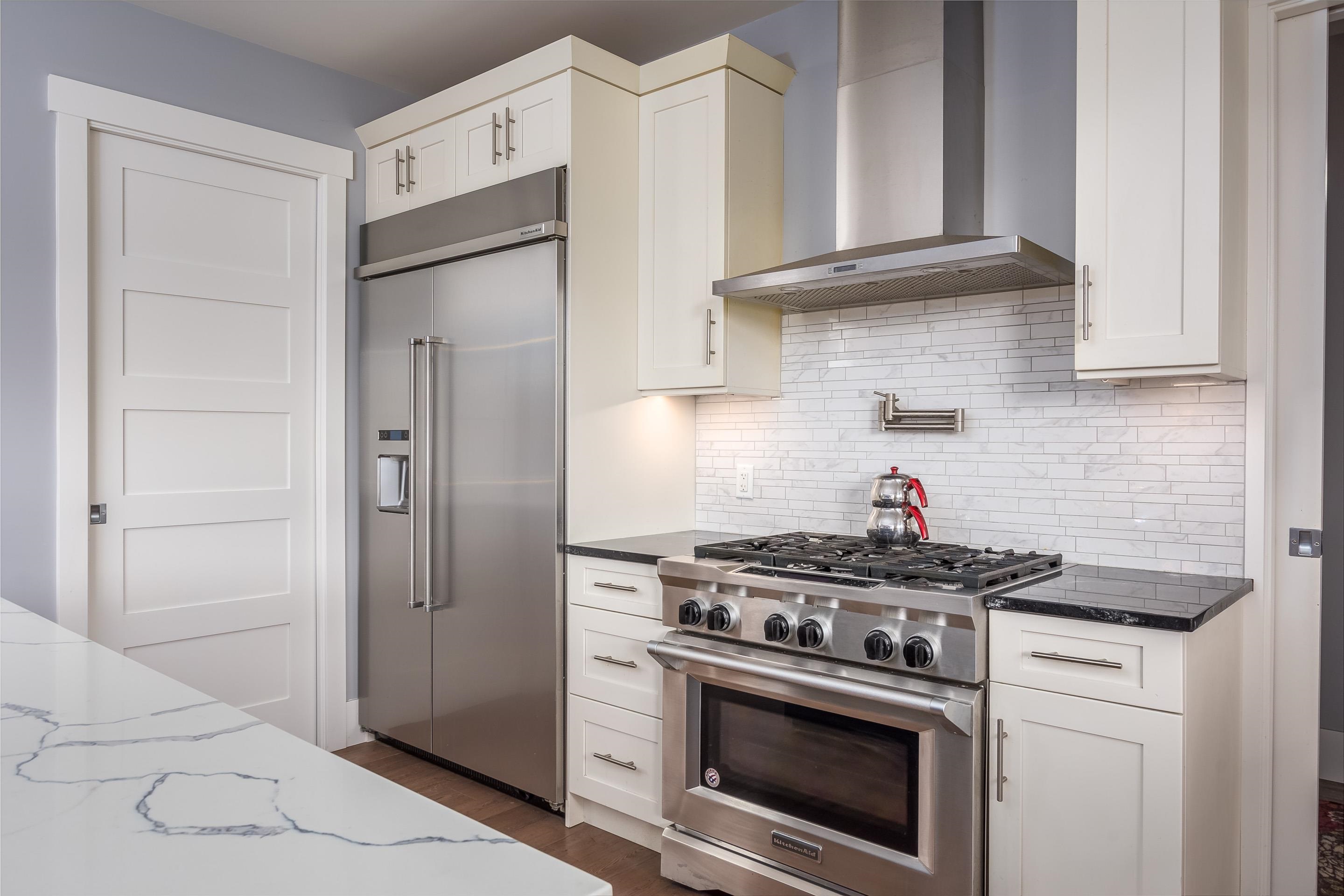 1 300 FURRY CREEK DRIVE Unit: 1