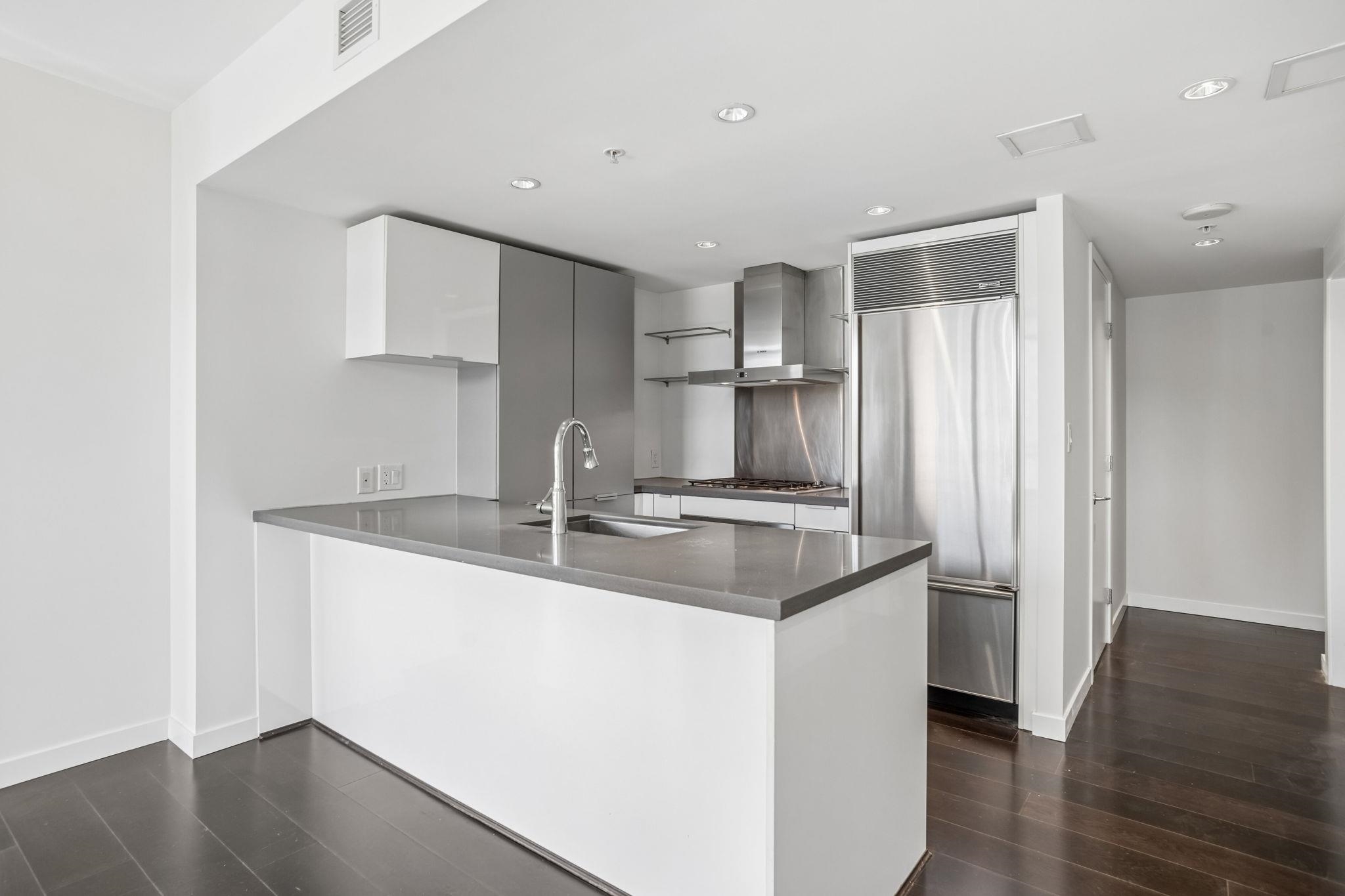 2203 788 RICHARDS STREET Unit: 2203