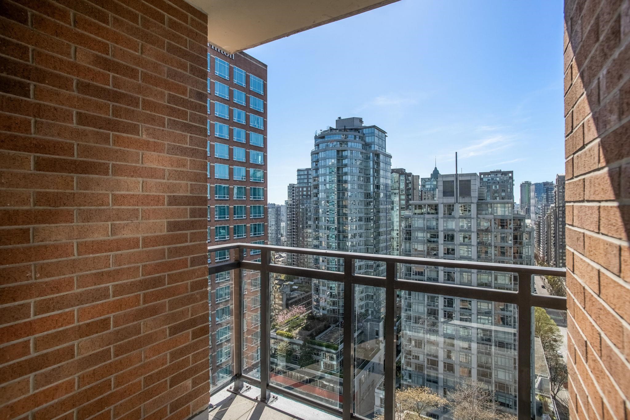 2203 788 RICHARDS STREET Unit: 2203