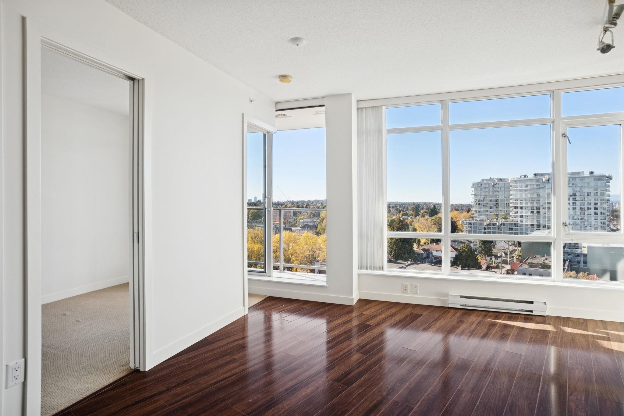1010 4815 ELDORADO MEWS Unit: 1010