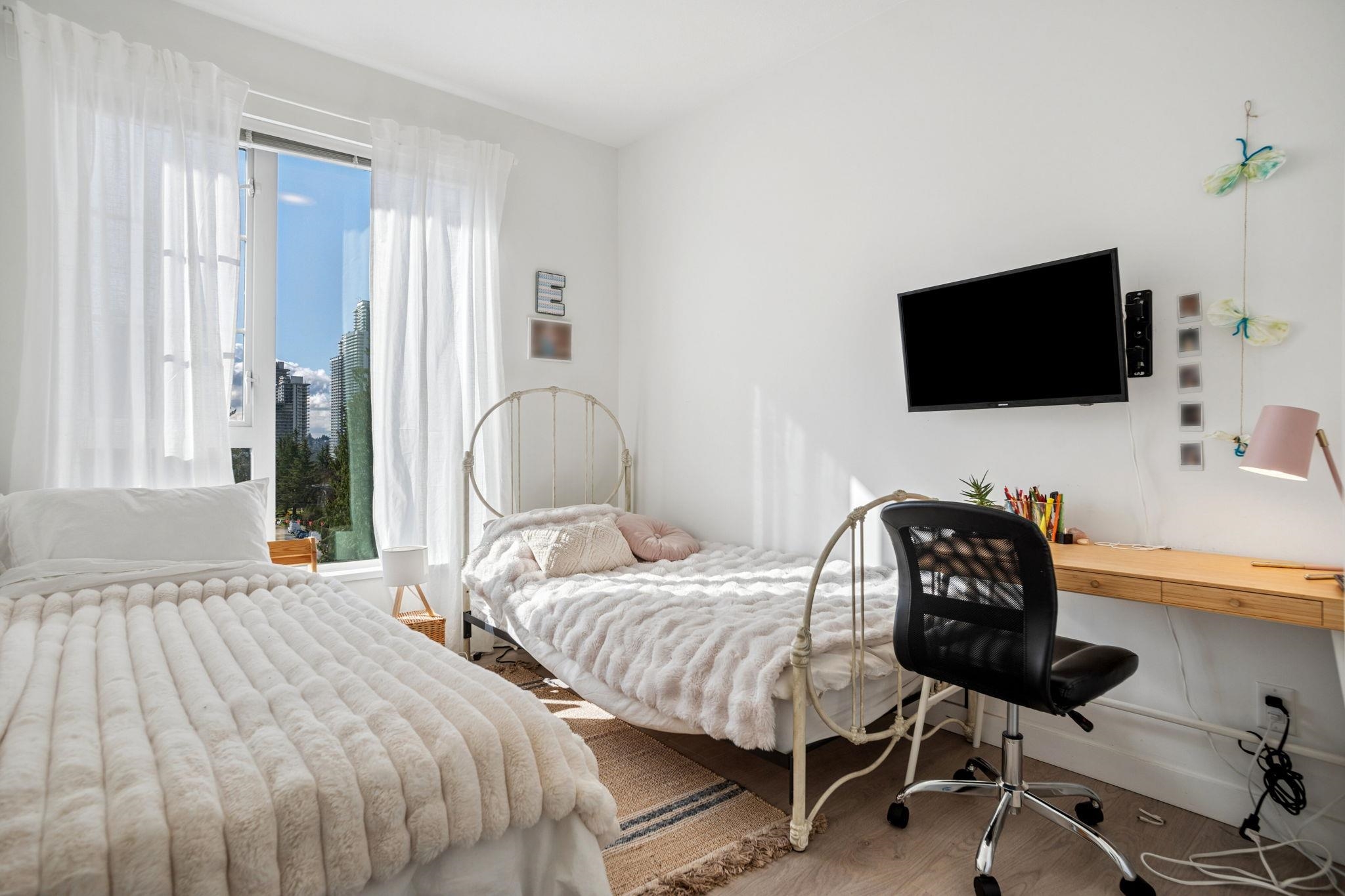 504 516 FOSTER AVENUE Unit: 504