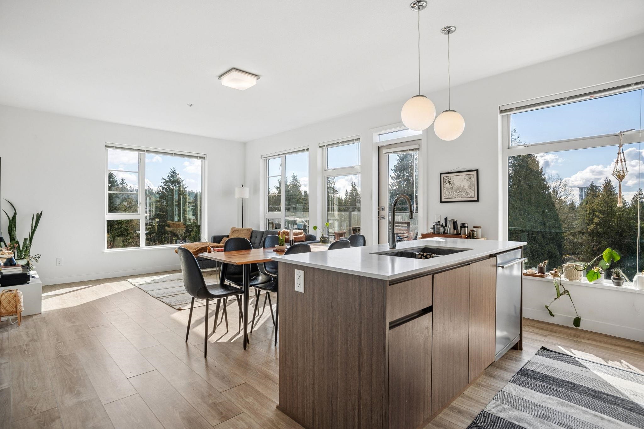 504 516 FOSTER AVENUE Unit: 504