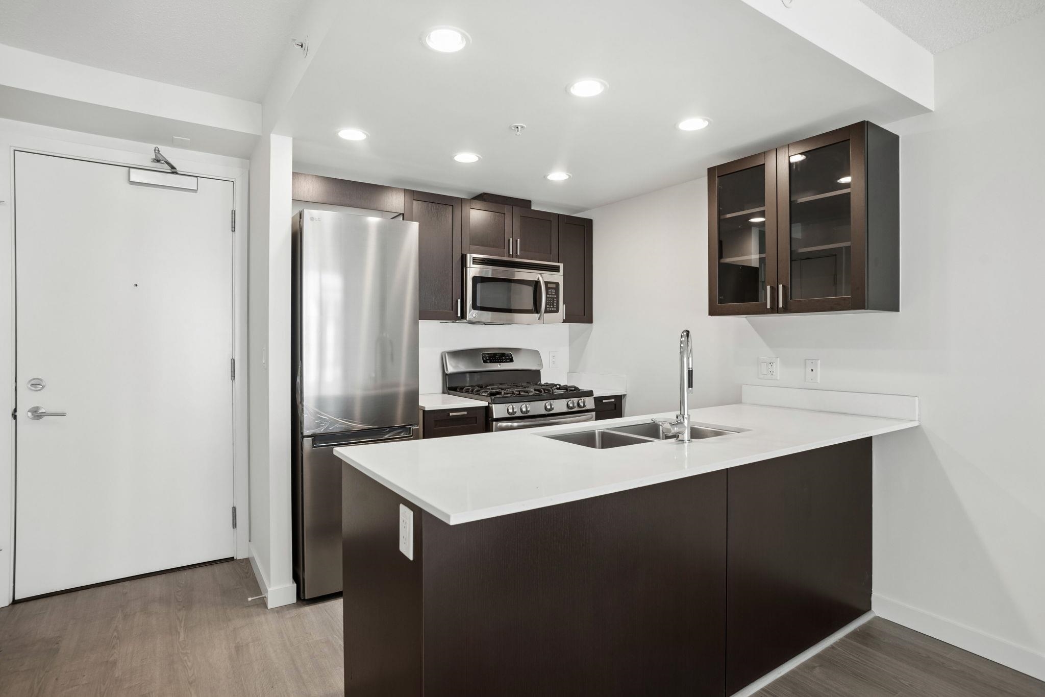 206 4815 ELDORADO MEWS Unit: 206