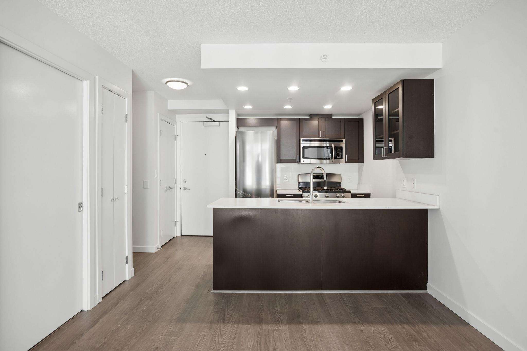 206 4815 ELDORADO MEWS Unit: 206
