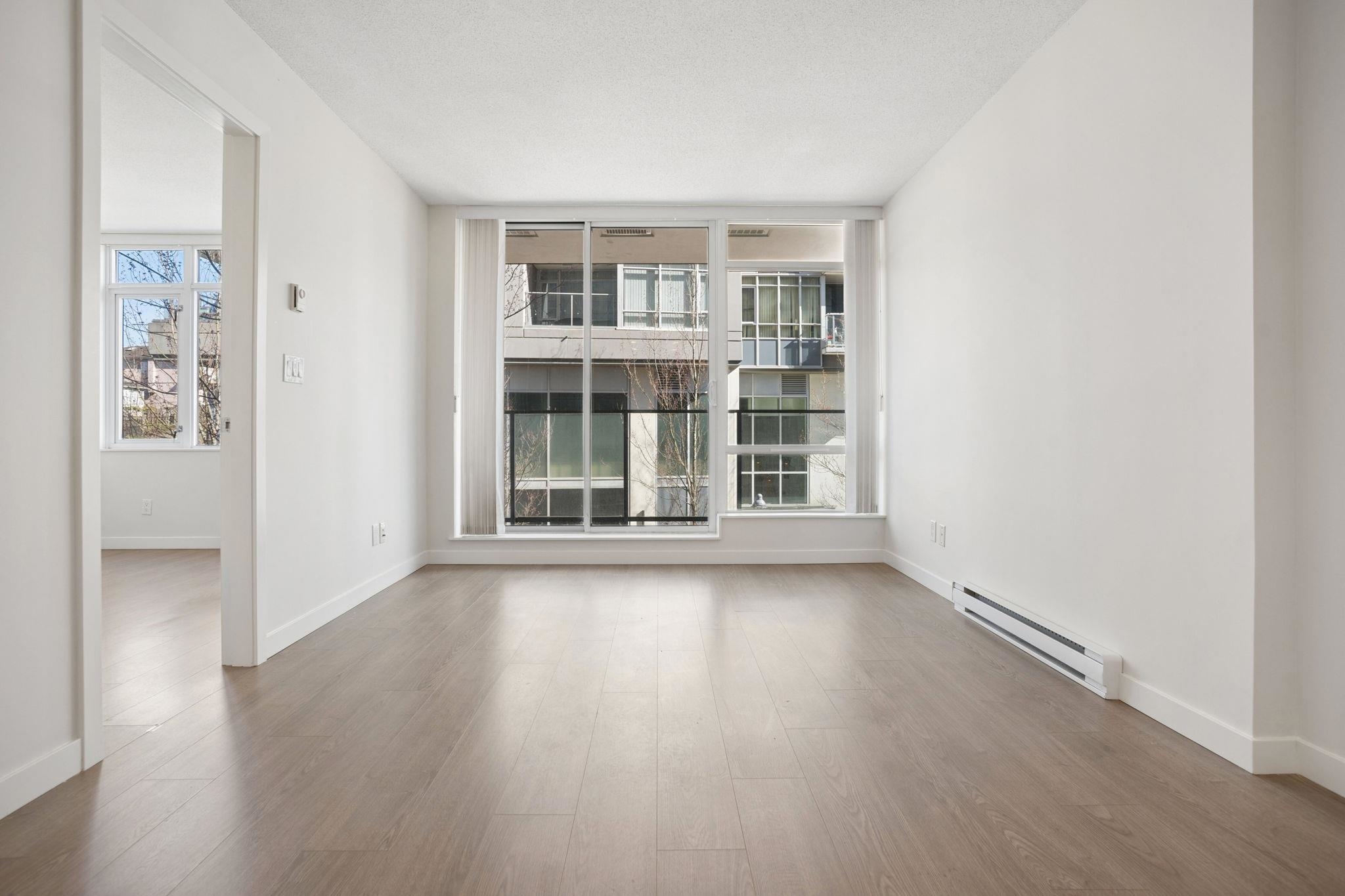 205 4815 ELDORADO MEWS Unit: 205