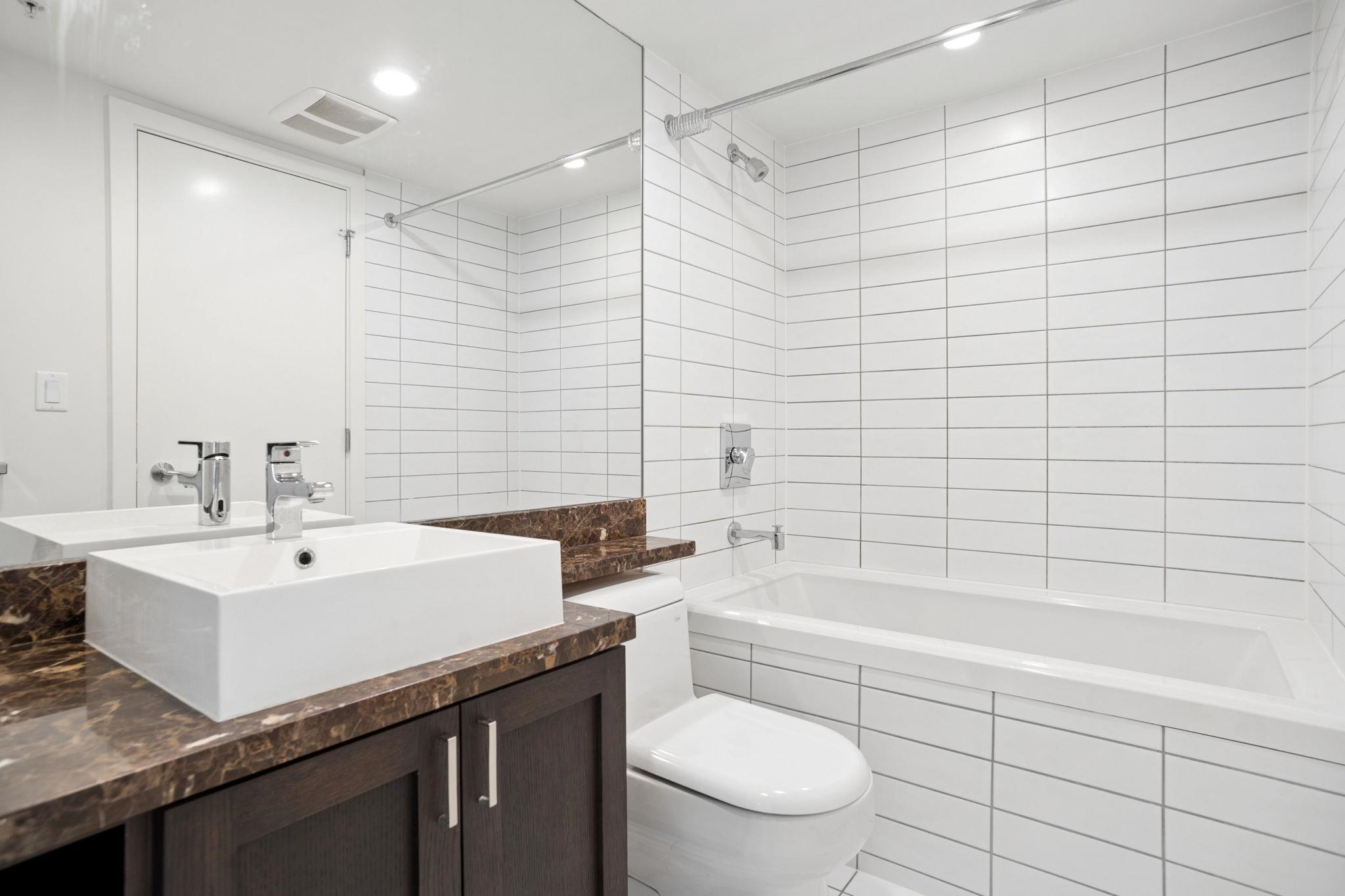 205 4815 ELDORADO MEWS Unit: 205