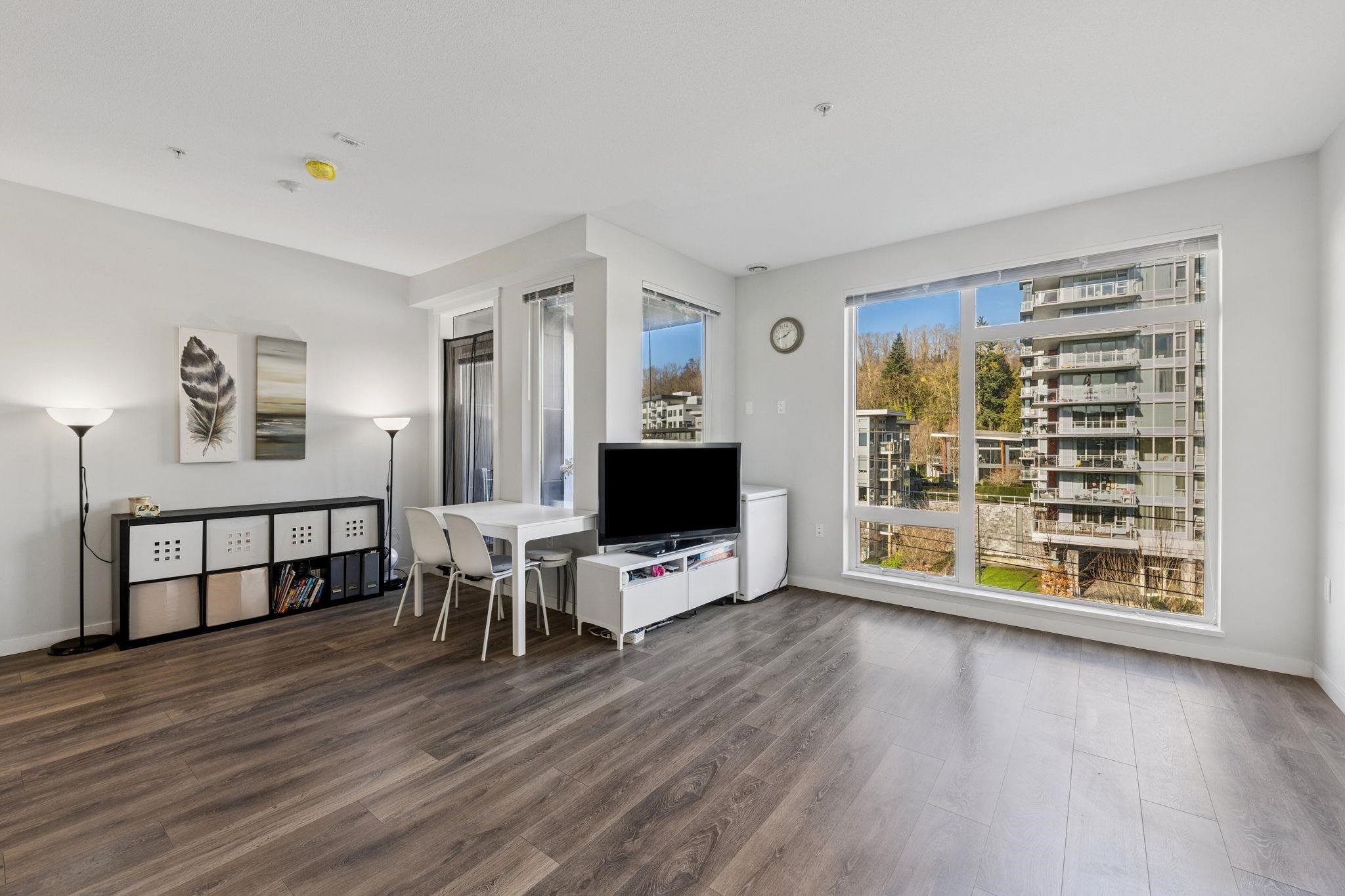 510 3289 RIVERWALK AVENUE Unit: 510