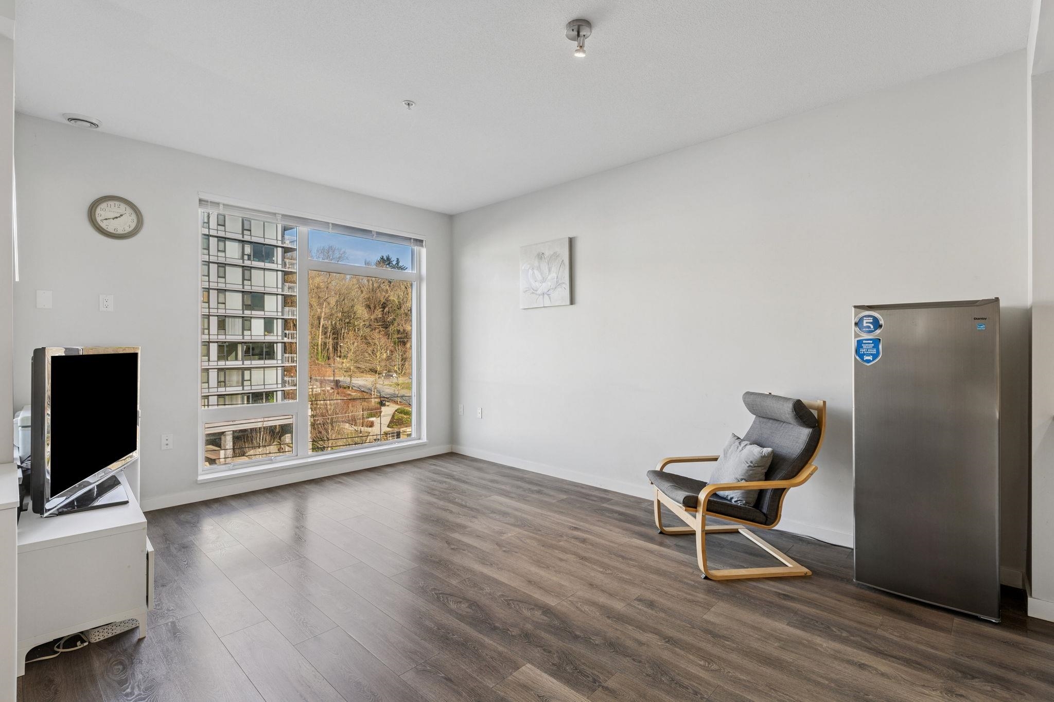 510 3289 RIVERWALK AVENUE Unit: 510