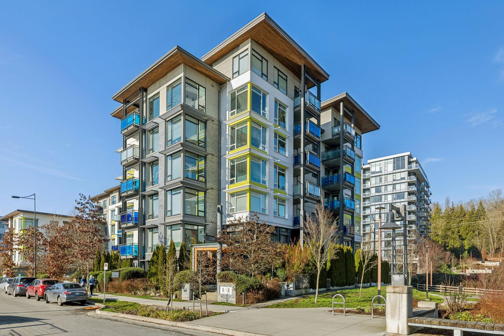 510 3289 RIVERWALK AVENUE Unit: 510