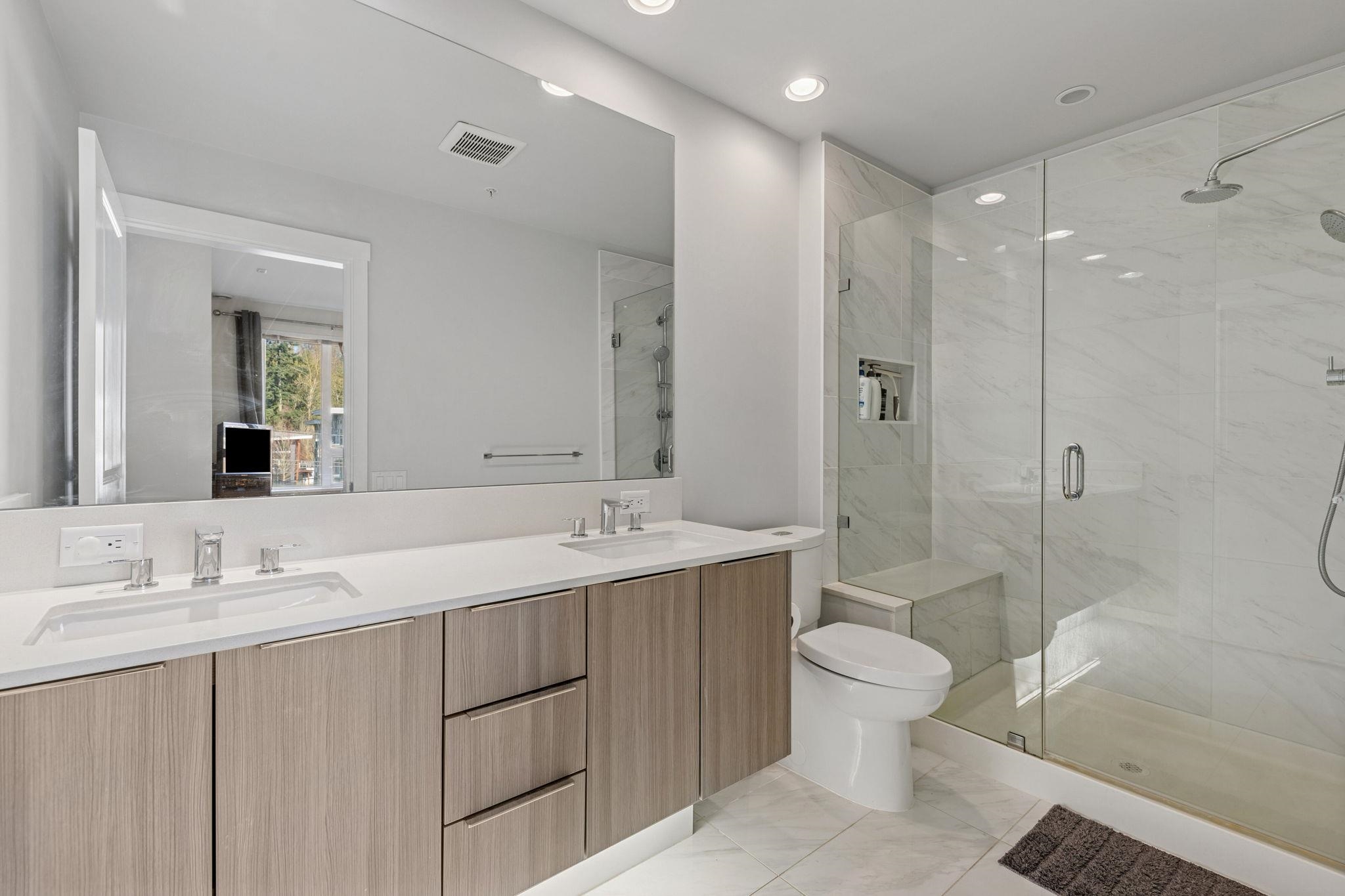 510 3289 RIVERWALK AVENUE Unit: 510